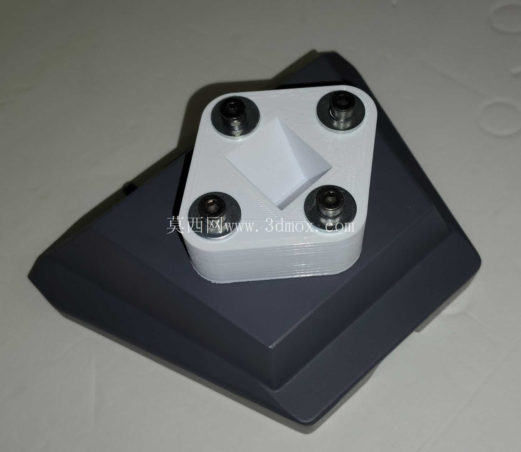 Starlink Gen 3 (v3) 标准天线移动安装支架至 1\" 方管适配器