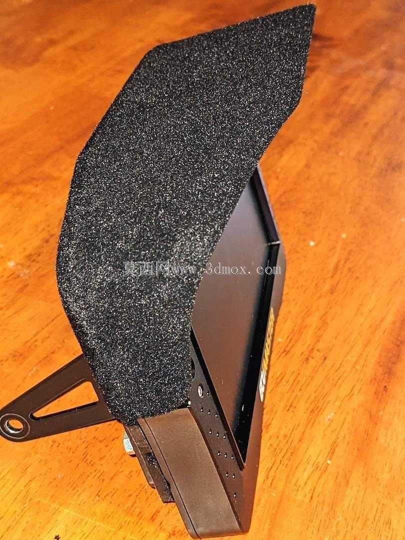 ECUMaster ADU显示器(3d可打印)