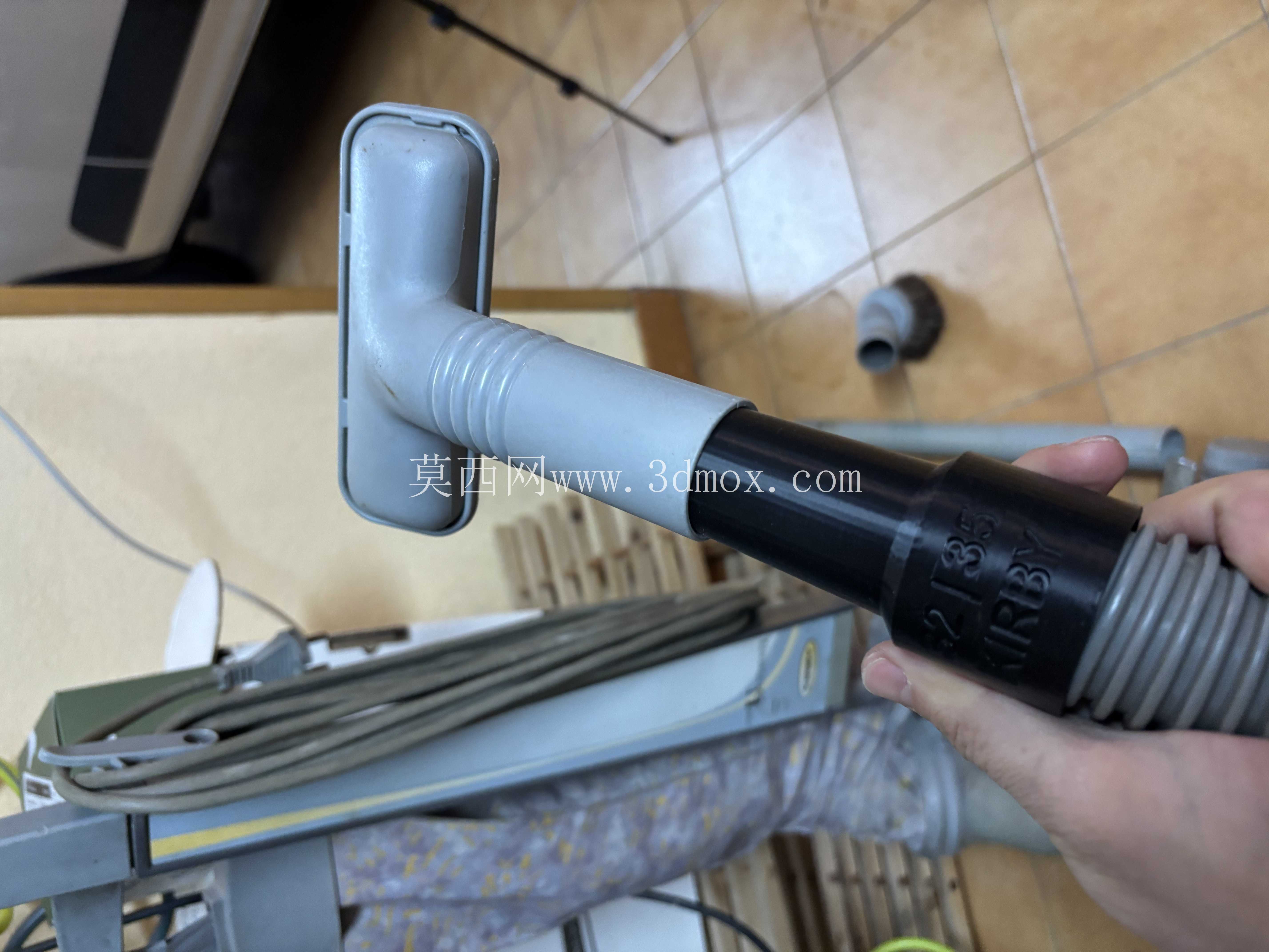 适用于 Kirby 40mm OD 软管的吸尘器适配器