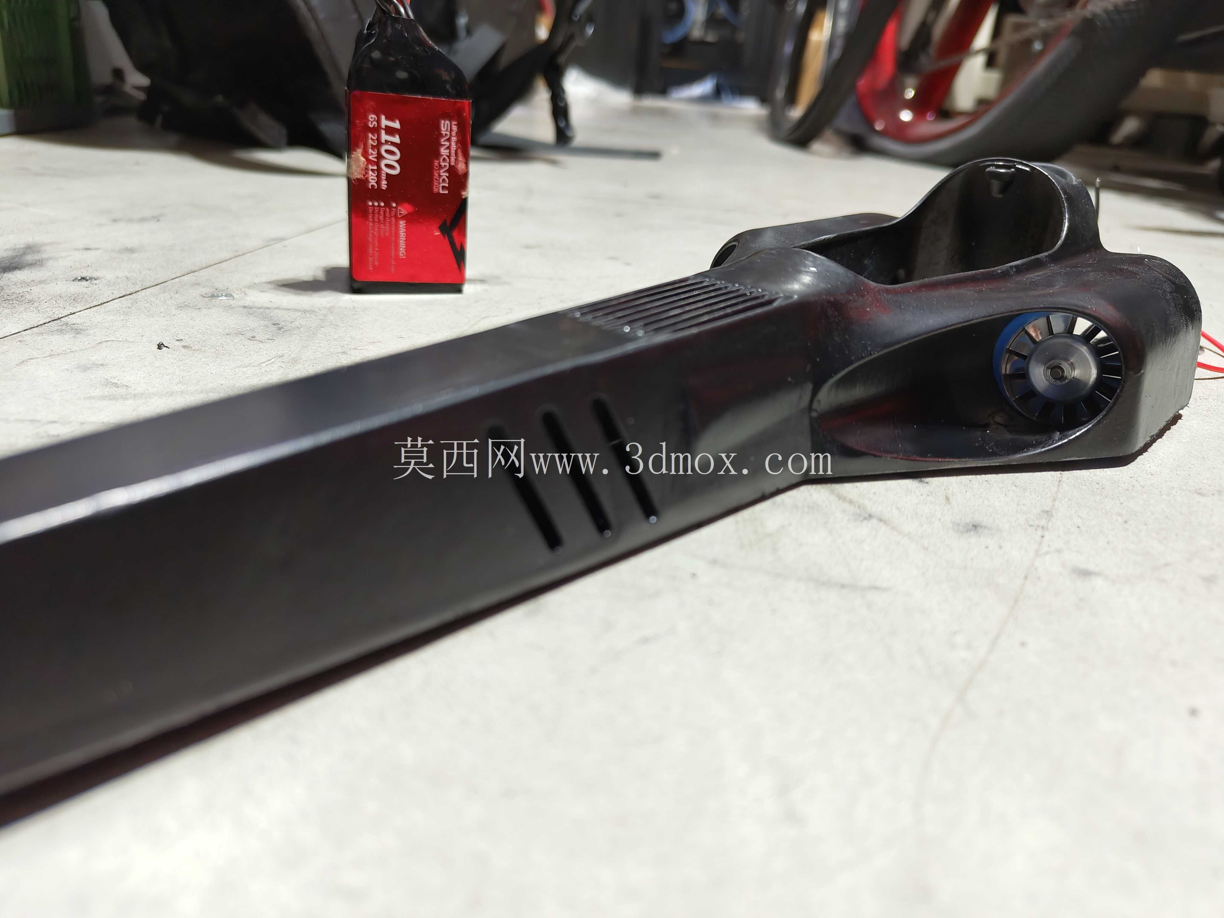 遥控气垫船赛车原型1