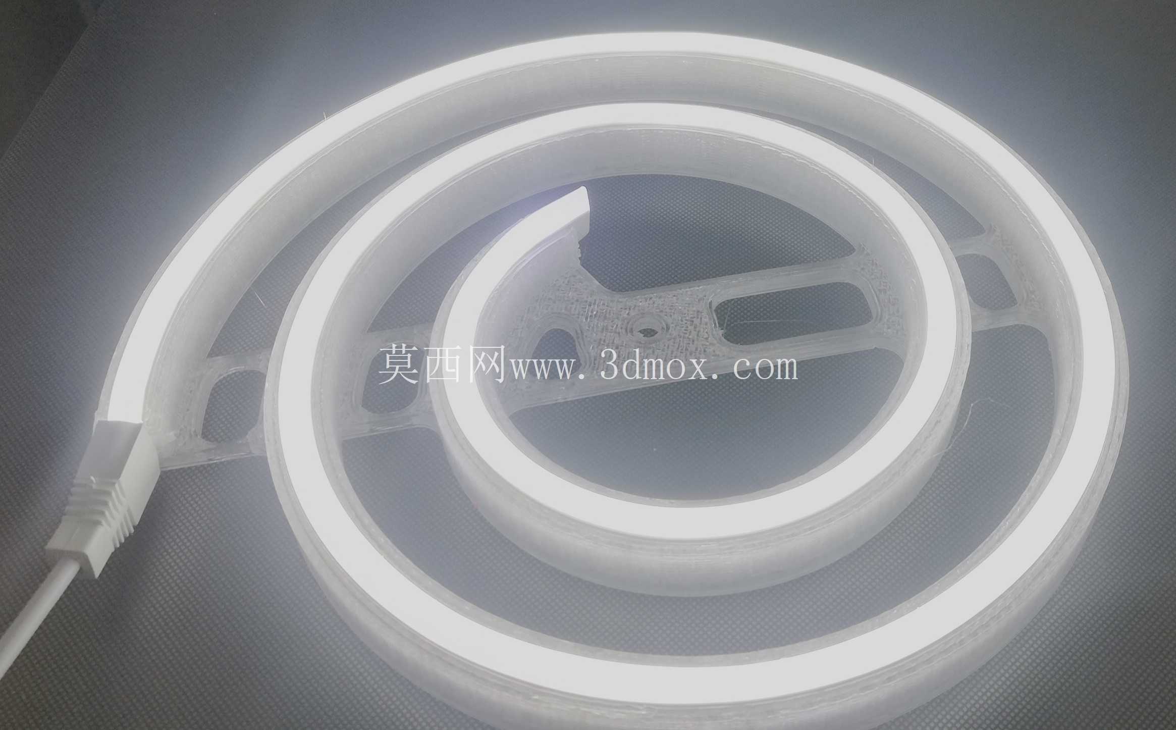 LED�����޺�ƿ��