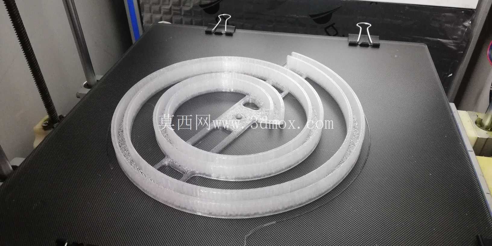 LED�����޺�ƿ��