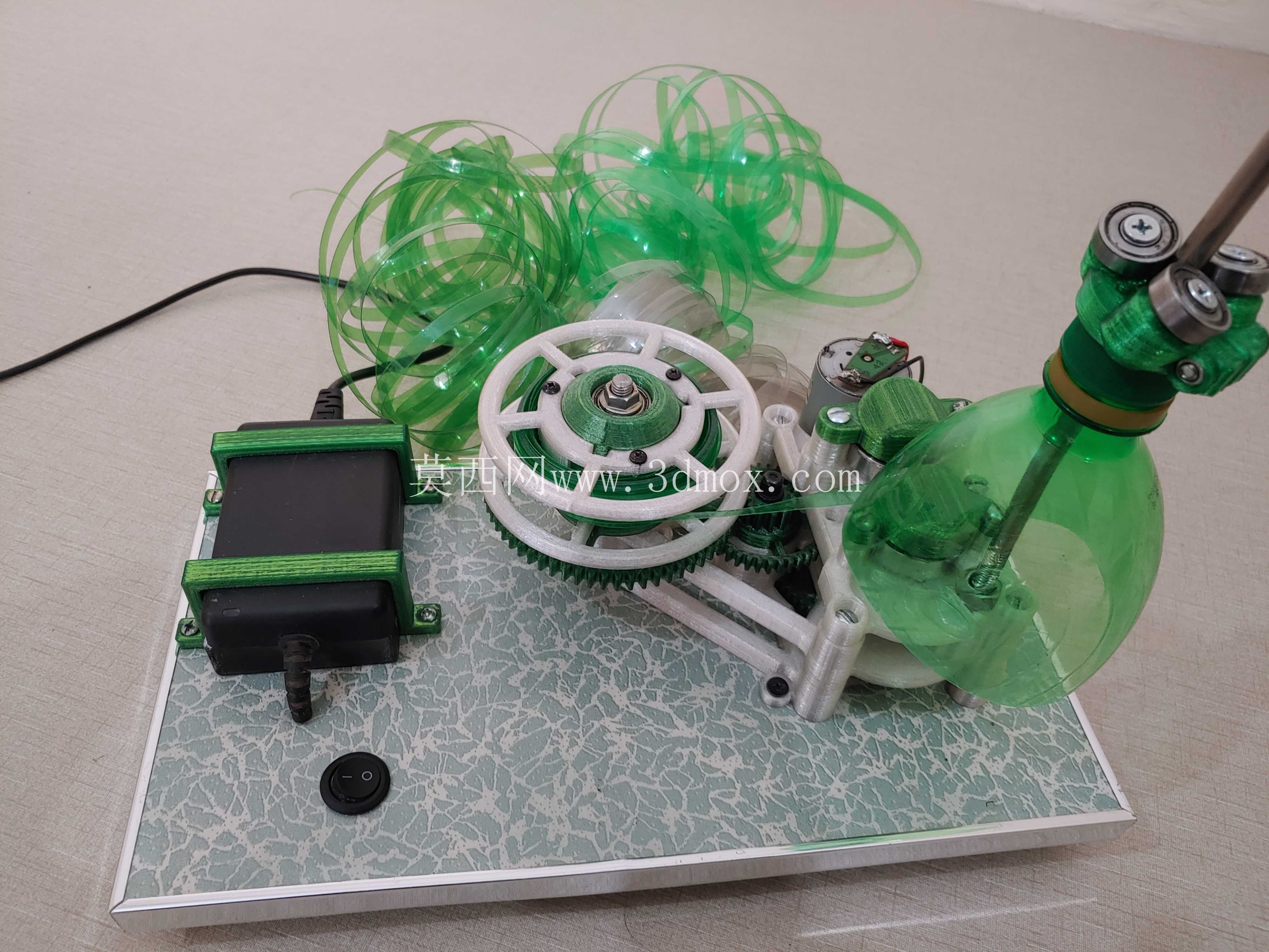 ���� 3D ��ӡ���Ĳĵ� PET ���и�� V3