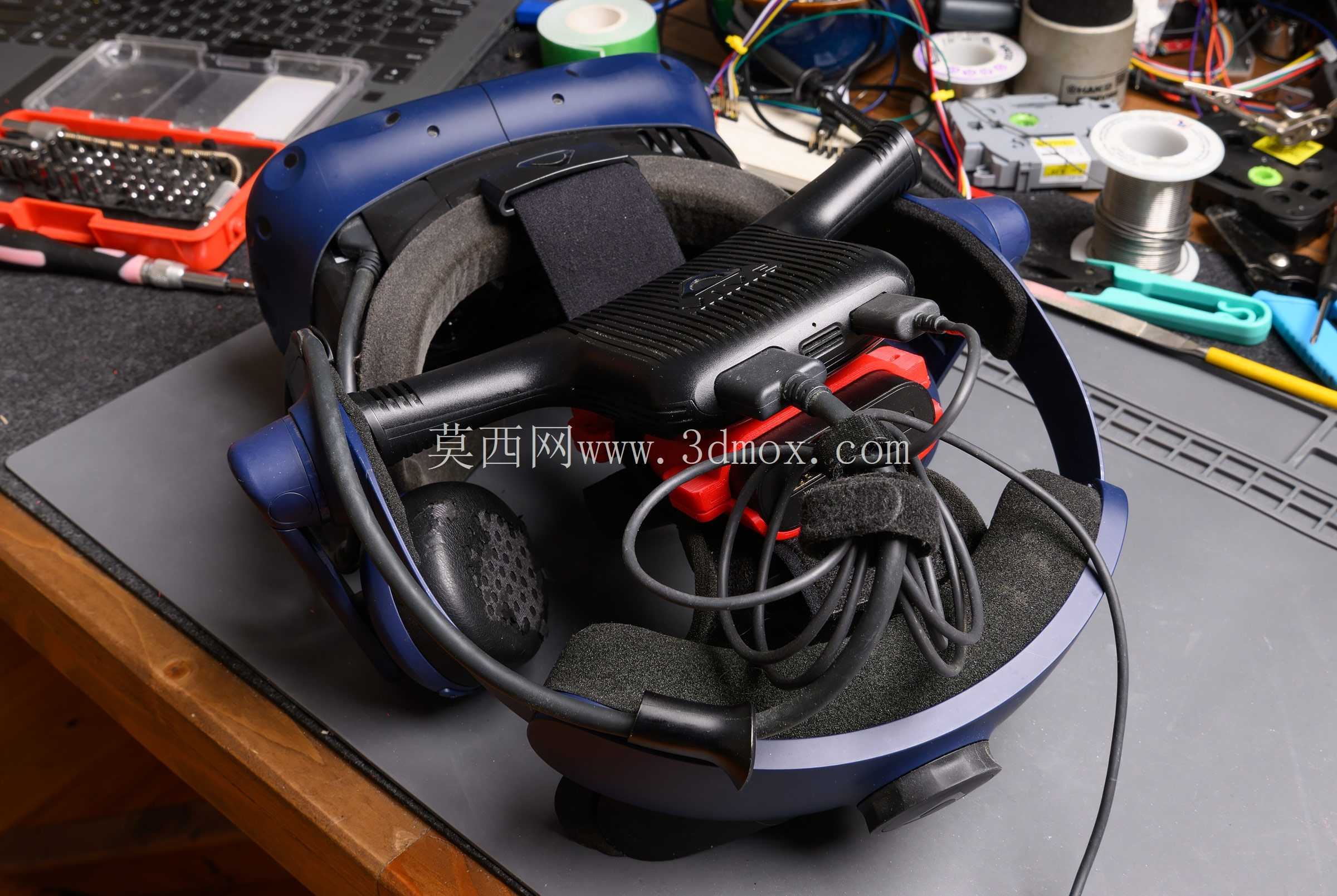 HTC Vive Pro ���ߵ����