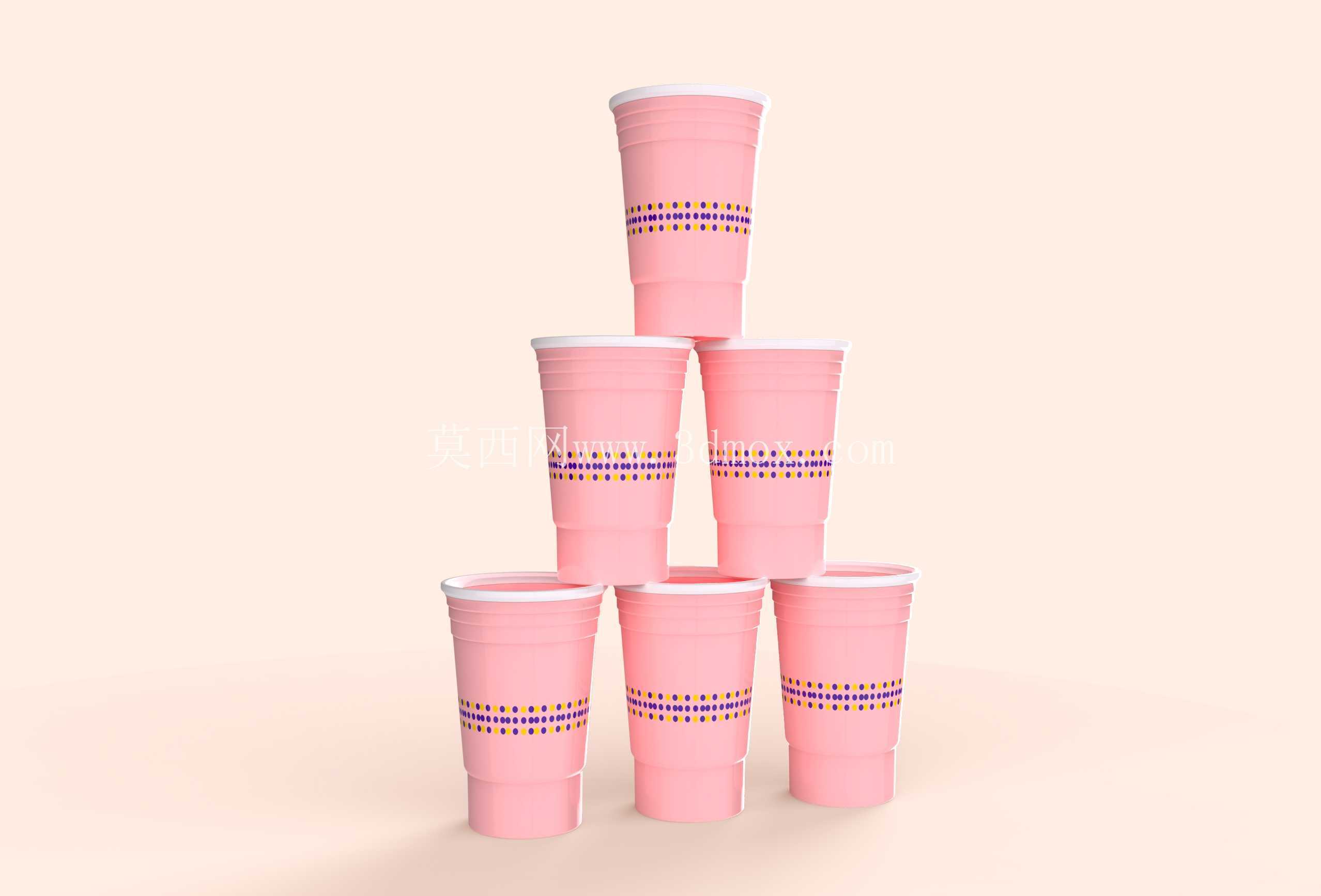 红色独奏啤酒杯