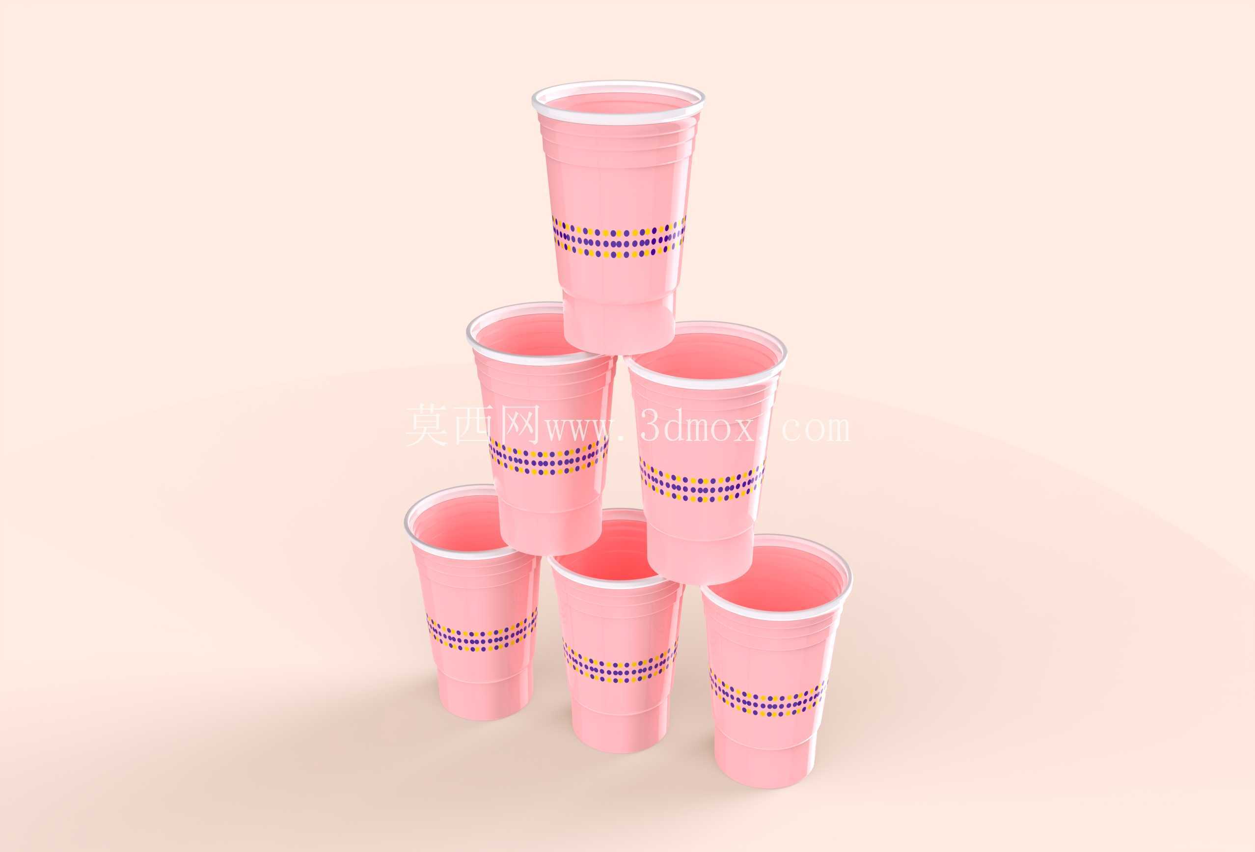红色独奏啤酒杯