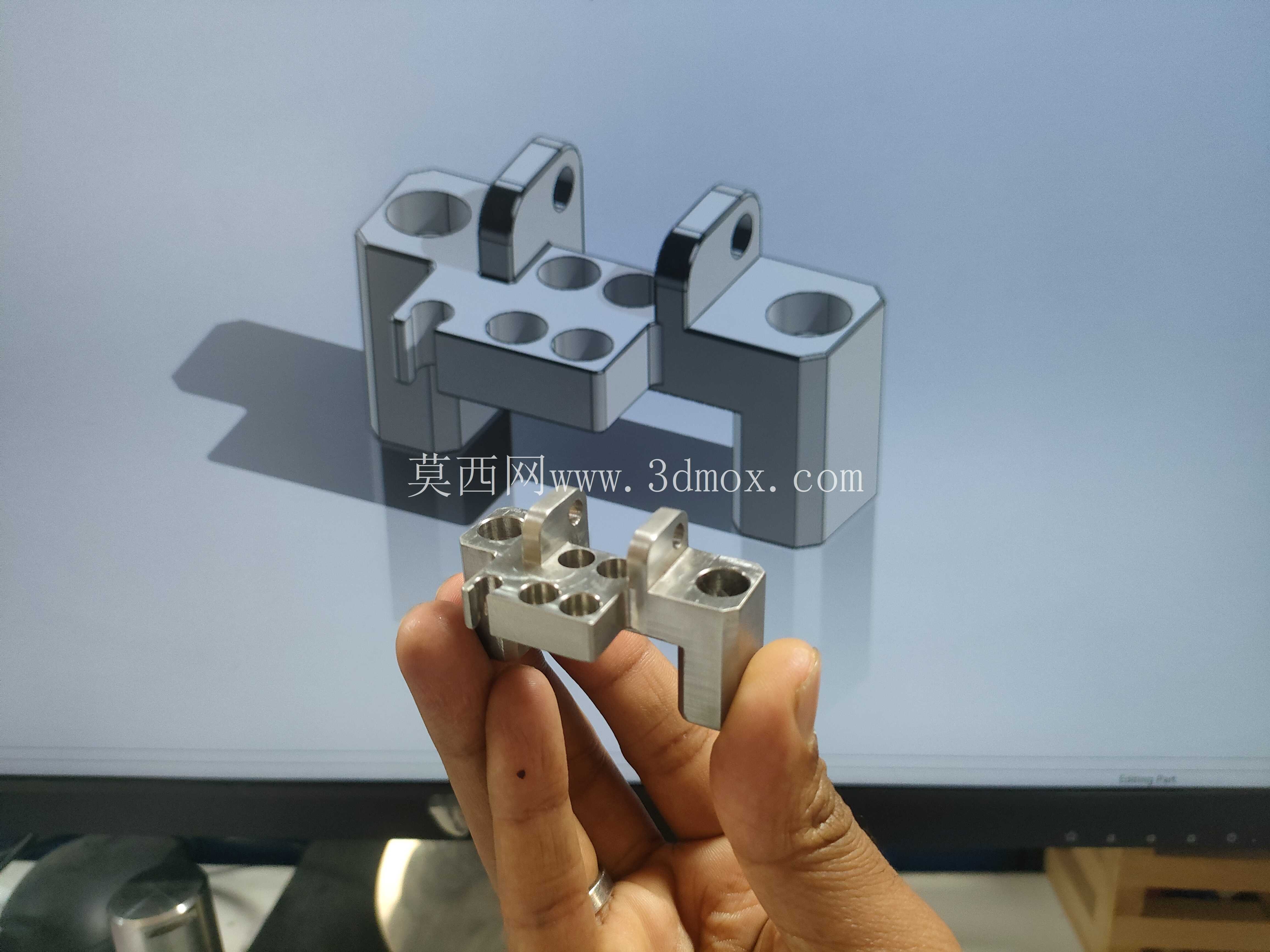 练习模型 – SS304 CNC 加工支架