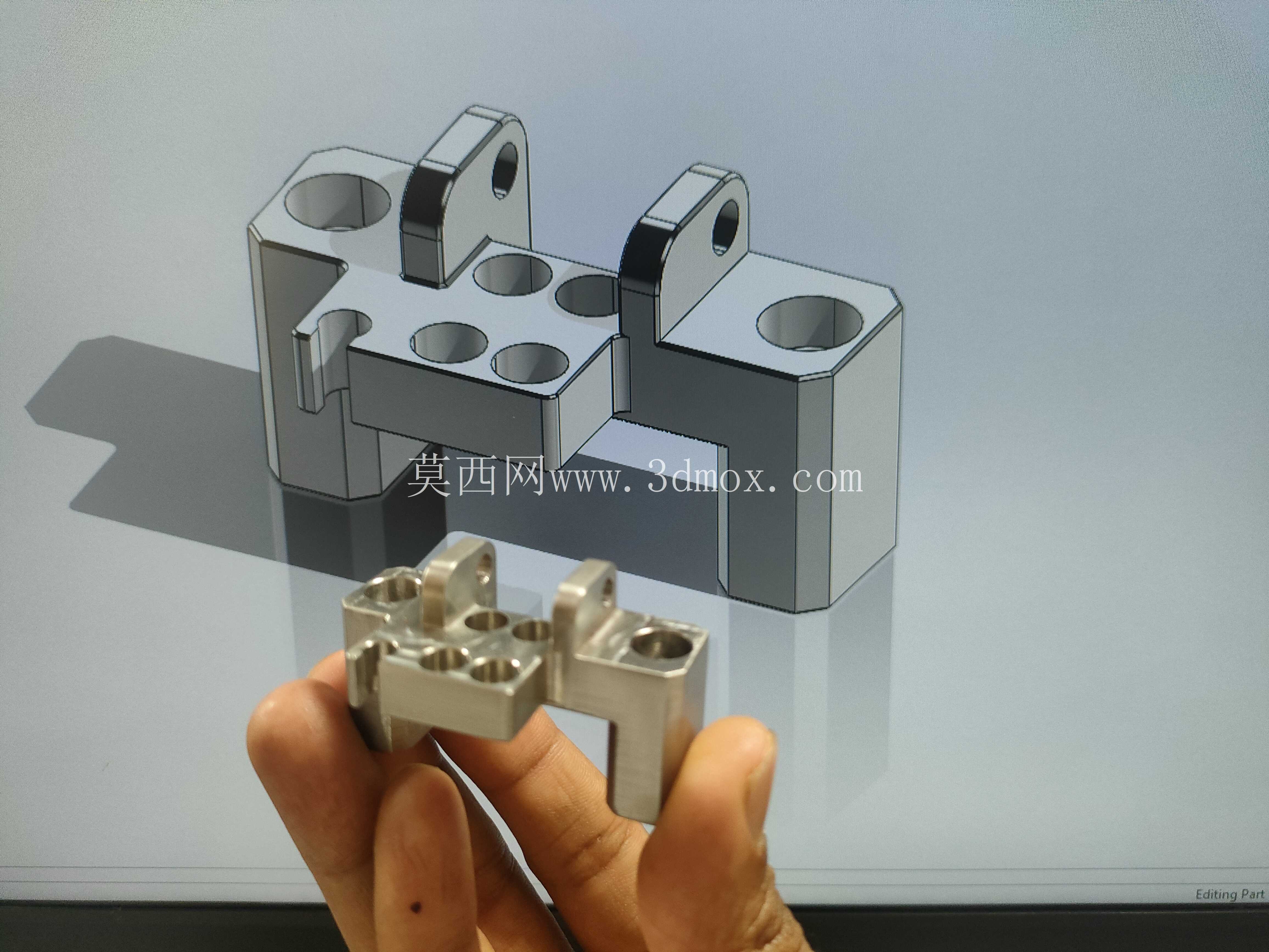 练习模型 – SS304 CNC 加工支架