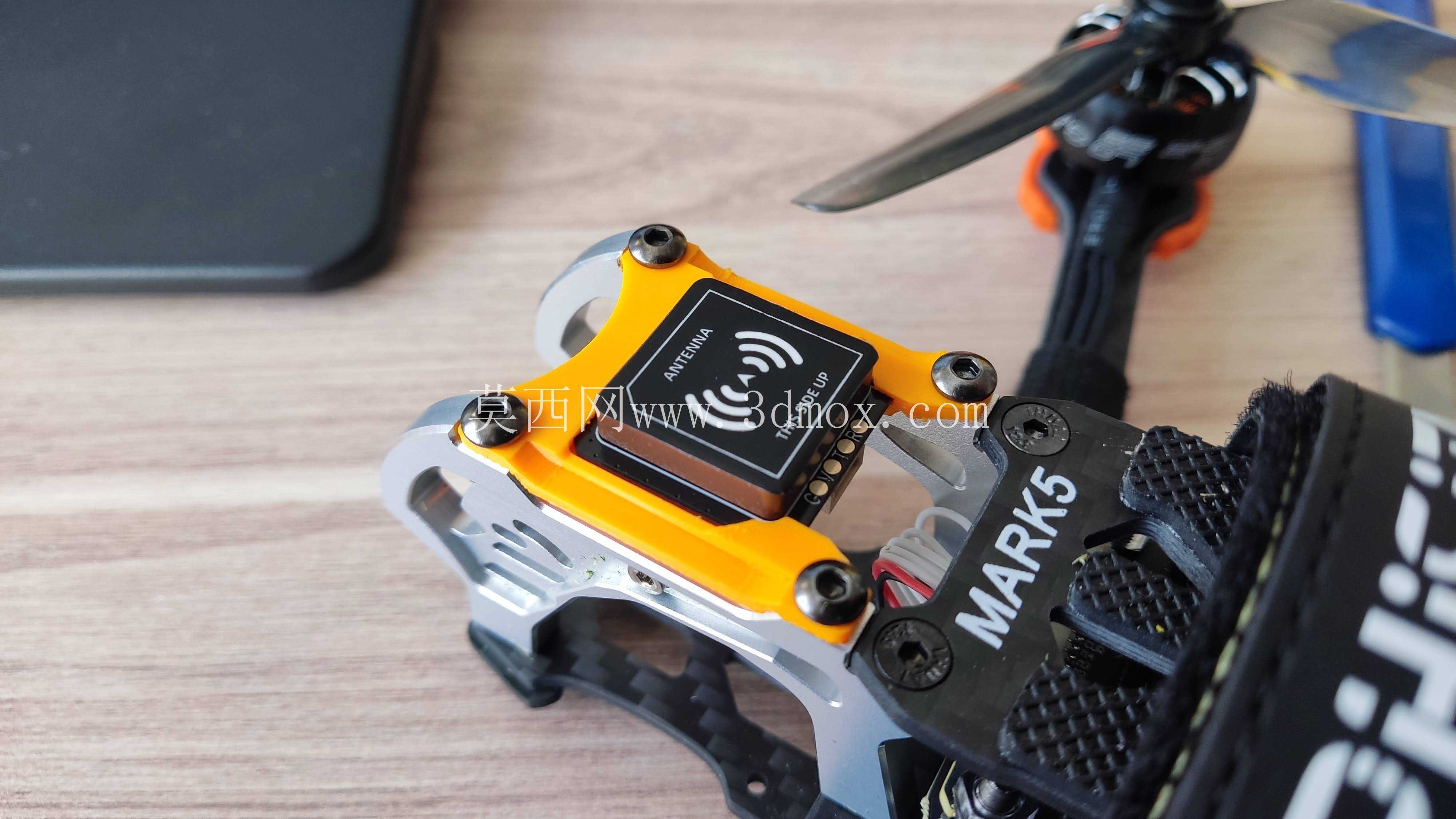 Geprc gep-m10 GPS mark5 phisital 安装座