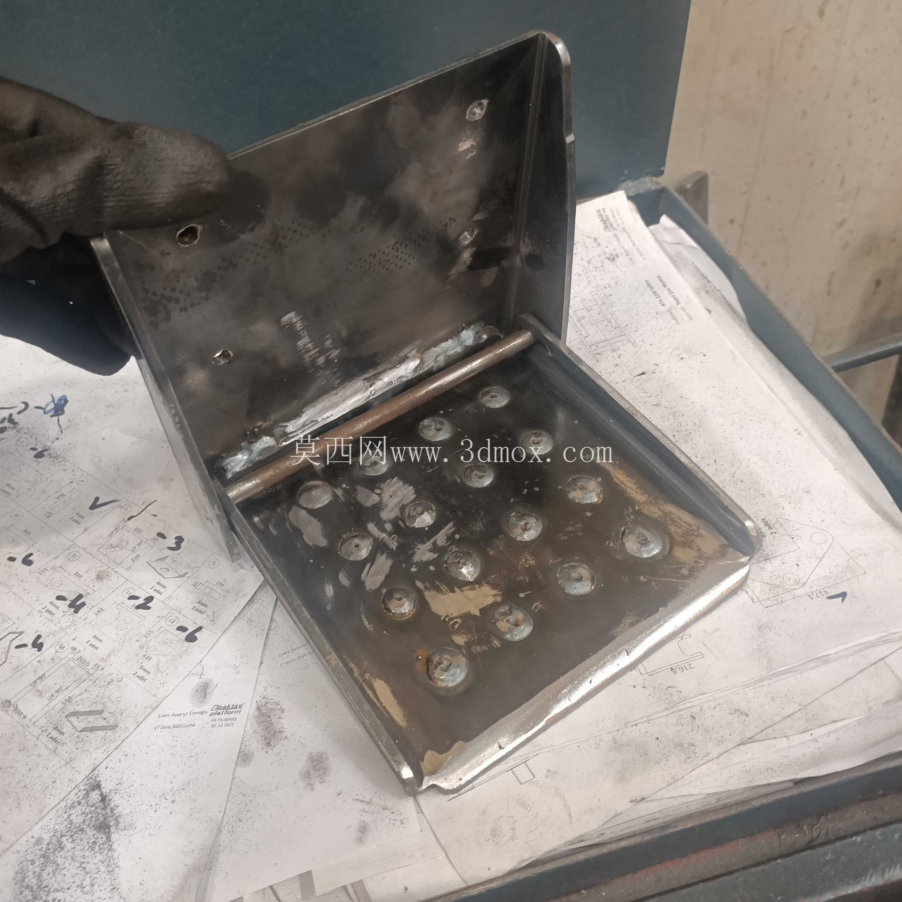 �������� Step Universal - Kamyonet Kasa Kapak Basamak Universal