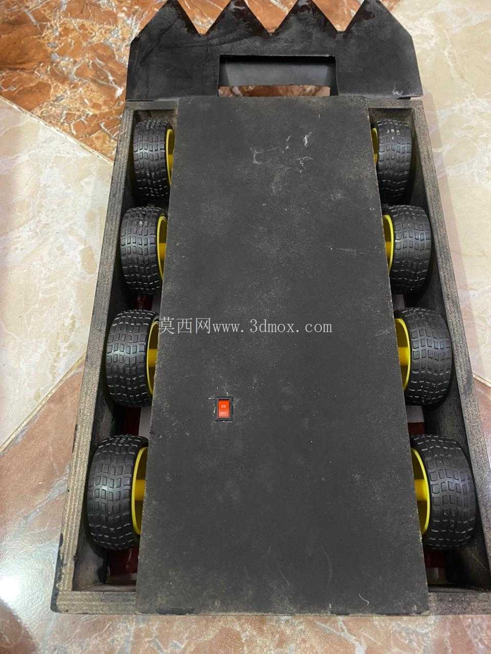Battle Bot RC – 完整机械设计 (SolidWorks)