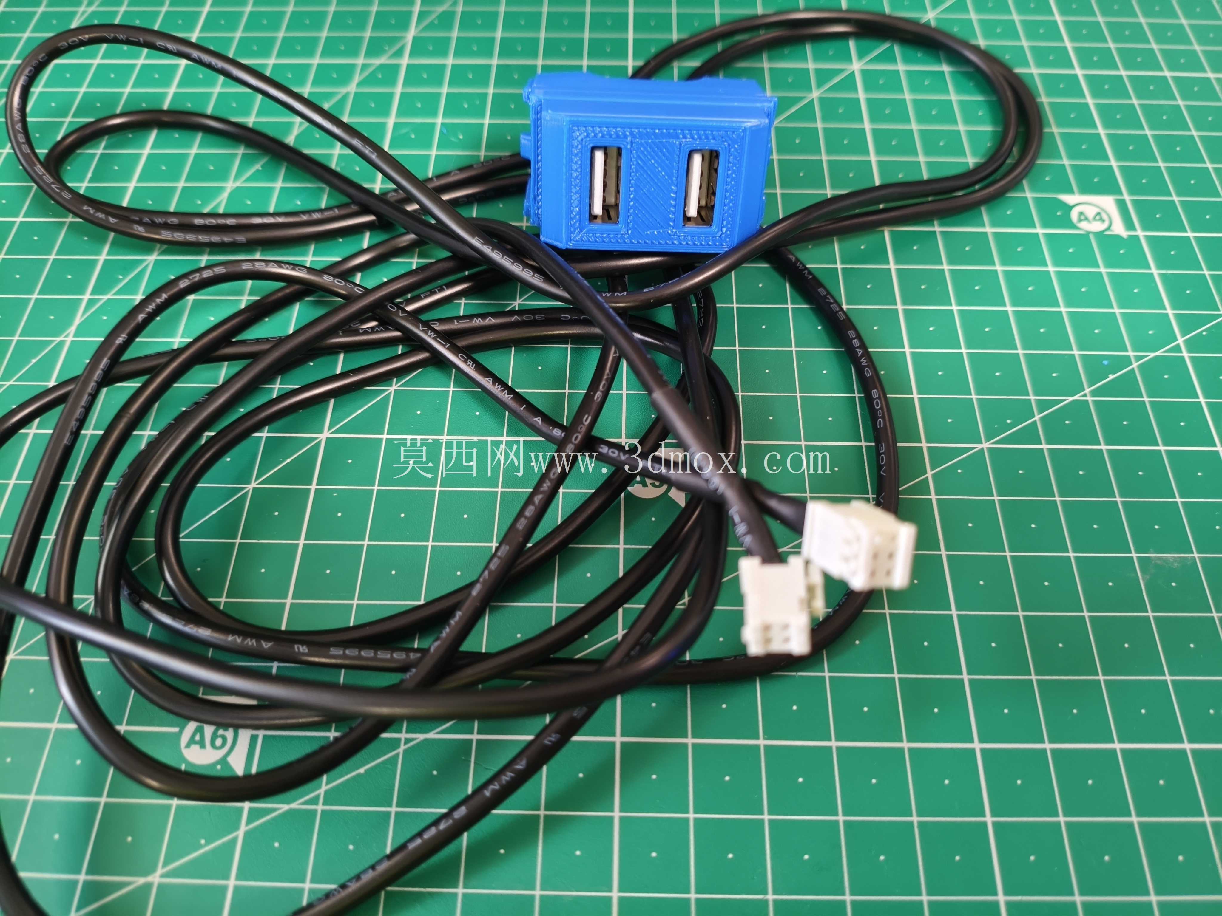 日产 March K13 USB 输入端口