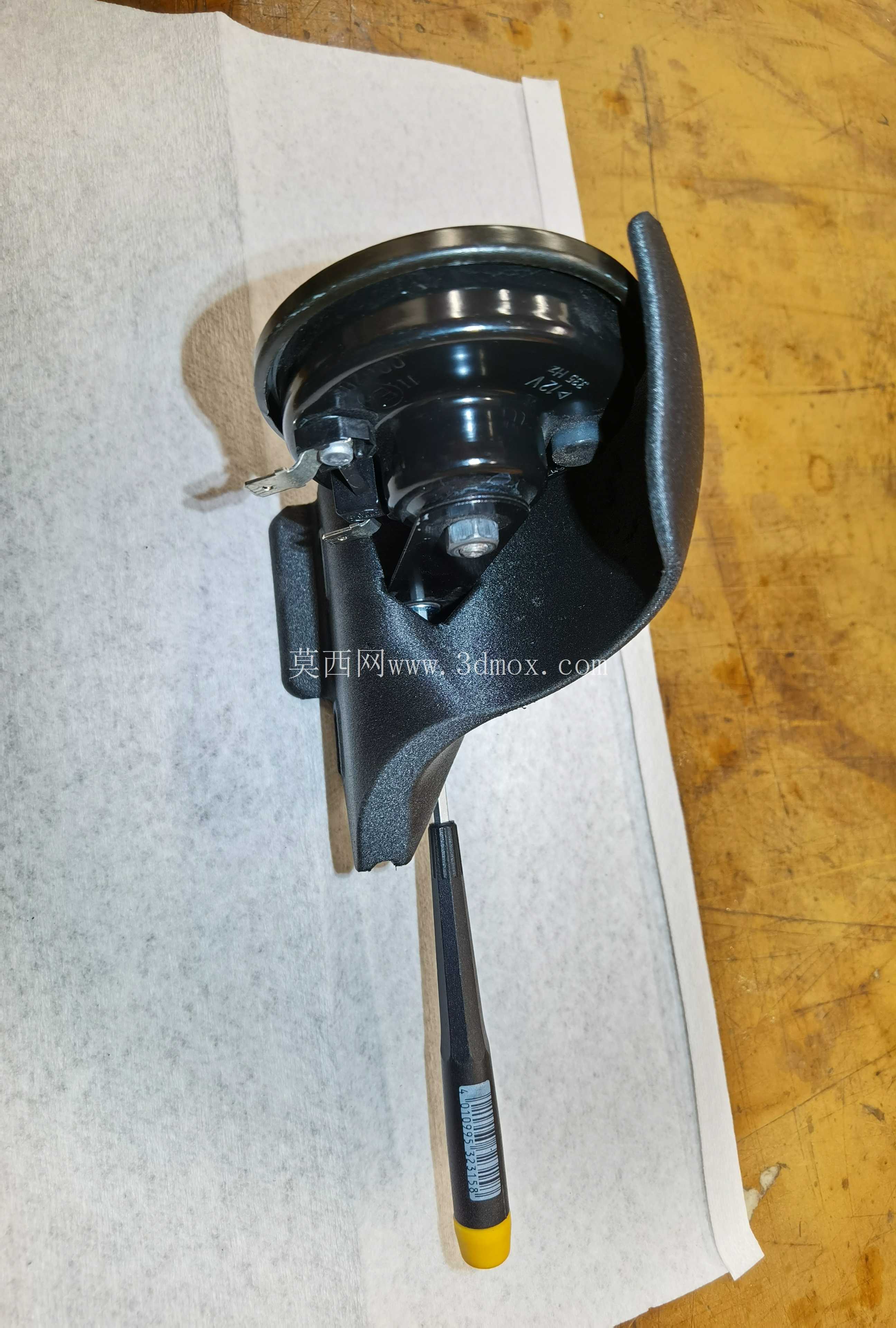 Buell XB 喇叭罩安装 +T-Rex 车架滑块左侧