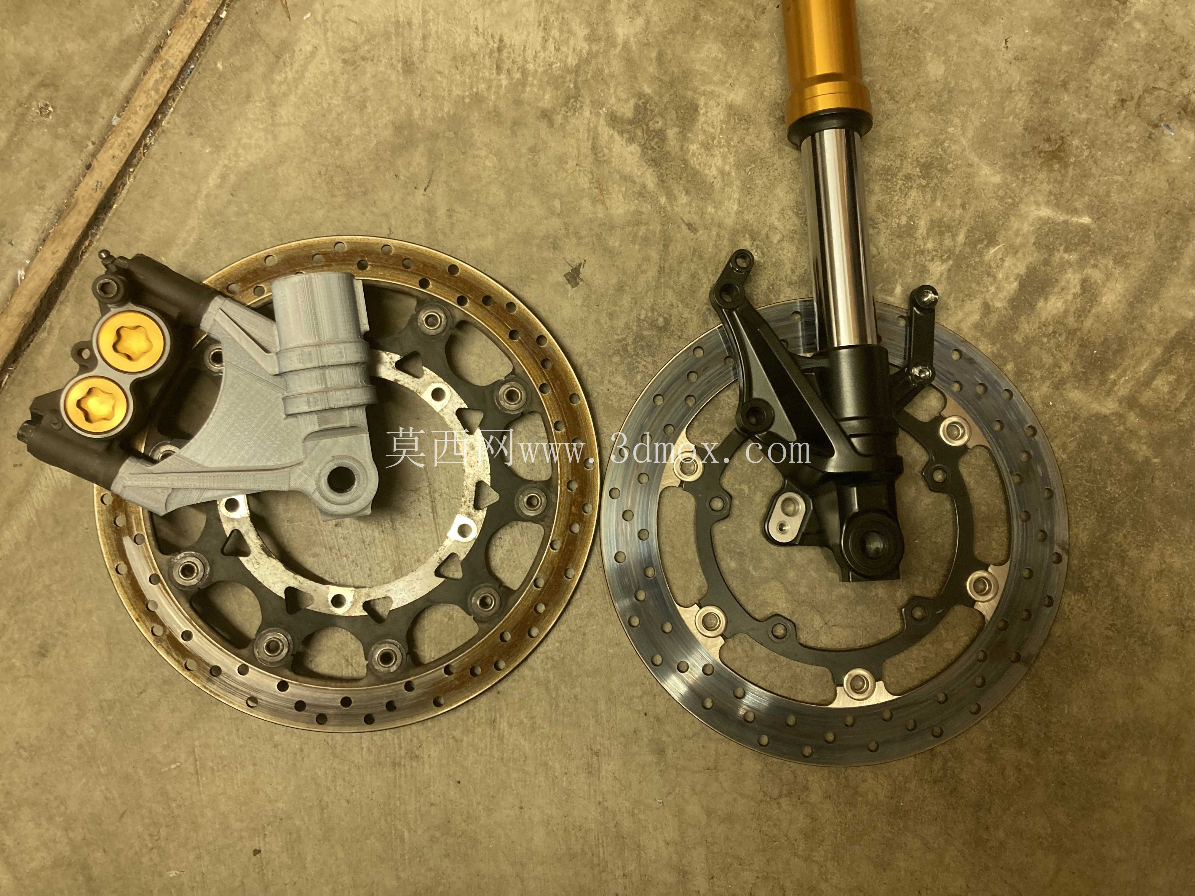 雅马哈 R3 叉底模组适用于 R6 径向制动器