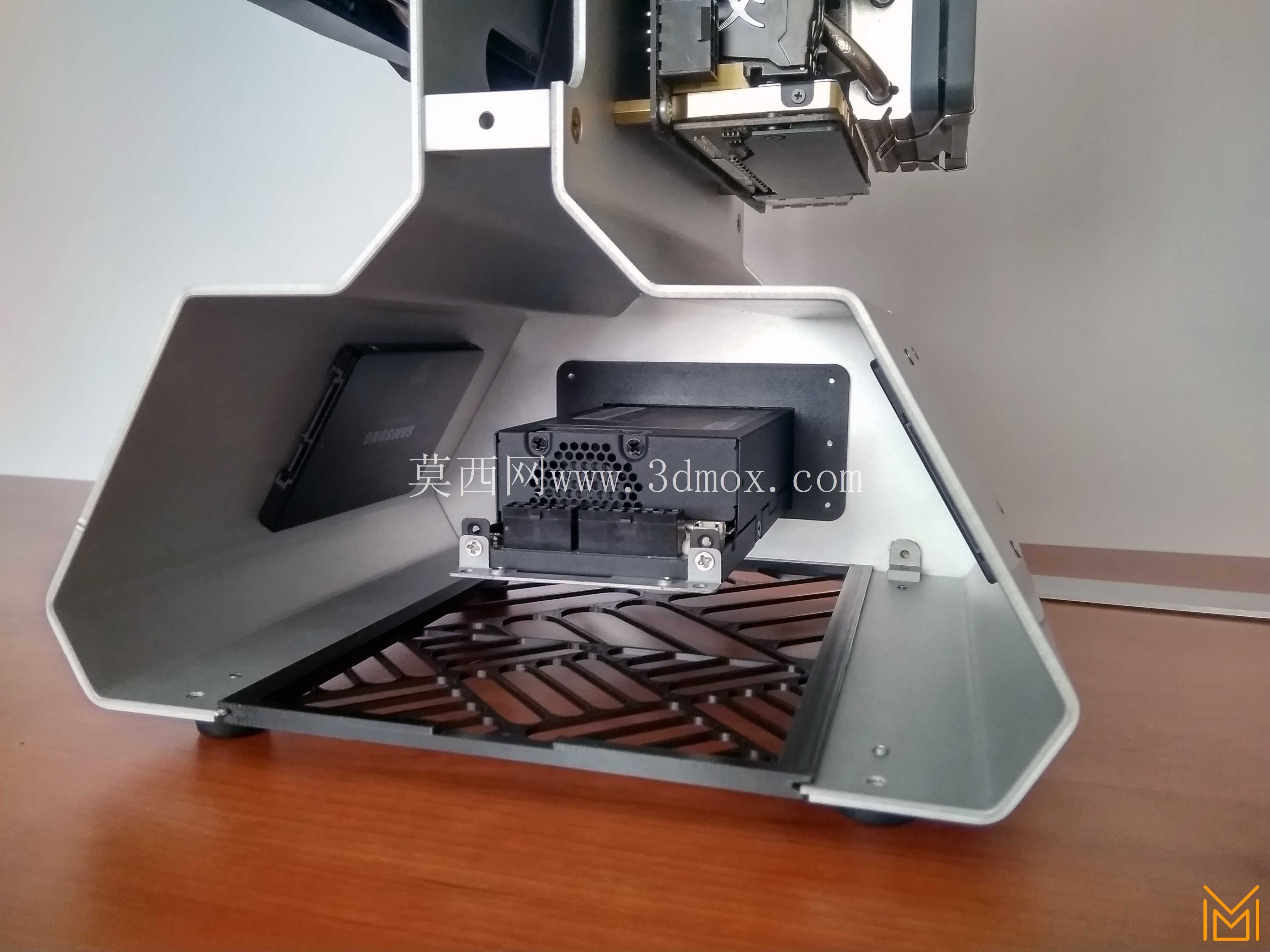 ITX evo – 简单的 PC 机箱