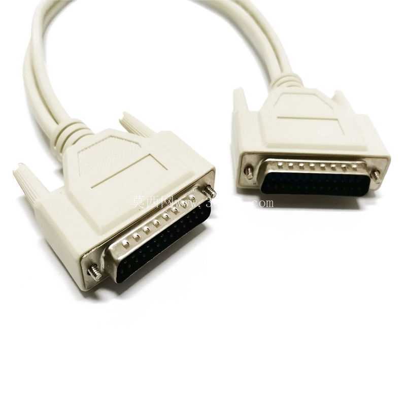 带音频输出的 HDMI 至 VGA 转换器 - 紧凑型适配器(QH Industrial)