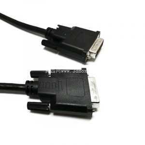 带音频输出的 HDMI 至 VGA 转换器 - 紧凑型适配器(QH Industrial)