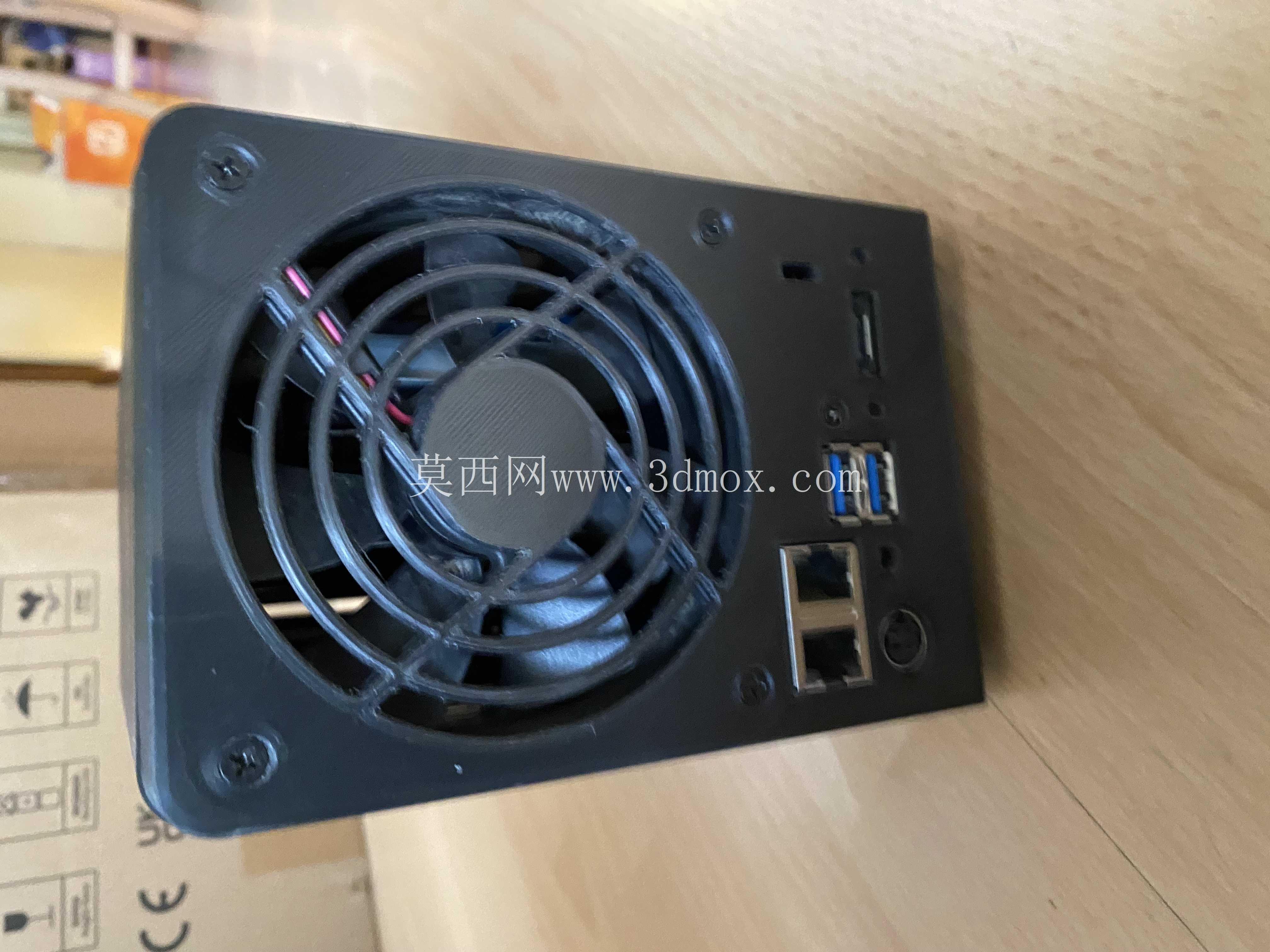 ���� Synology DS214-plus