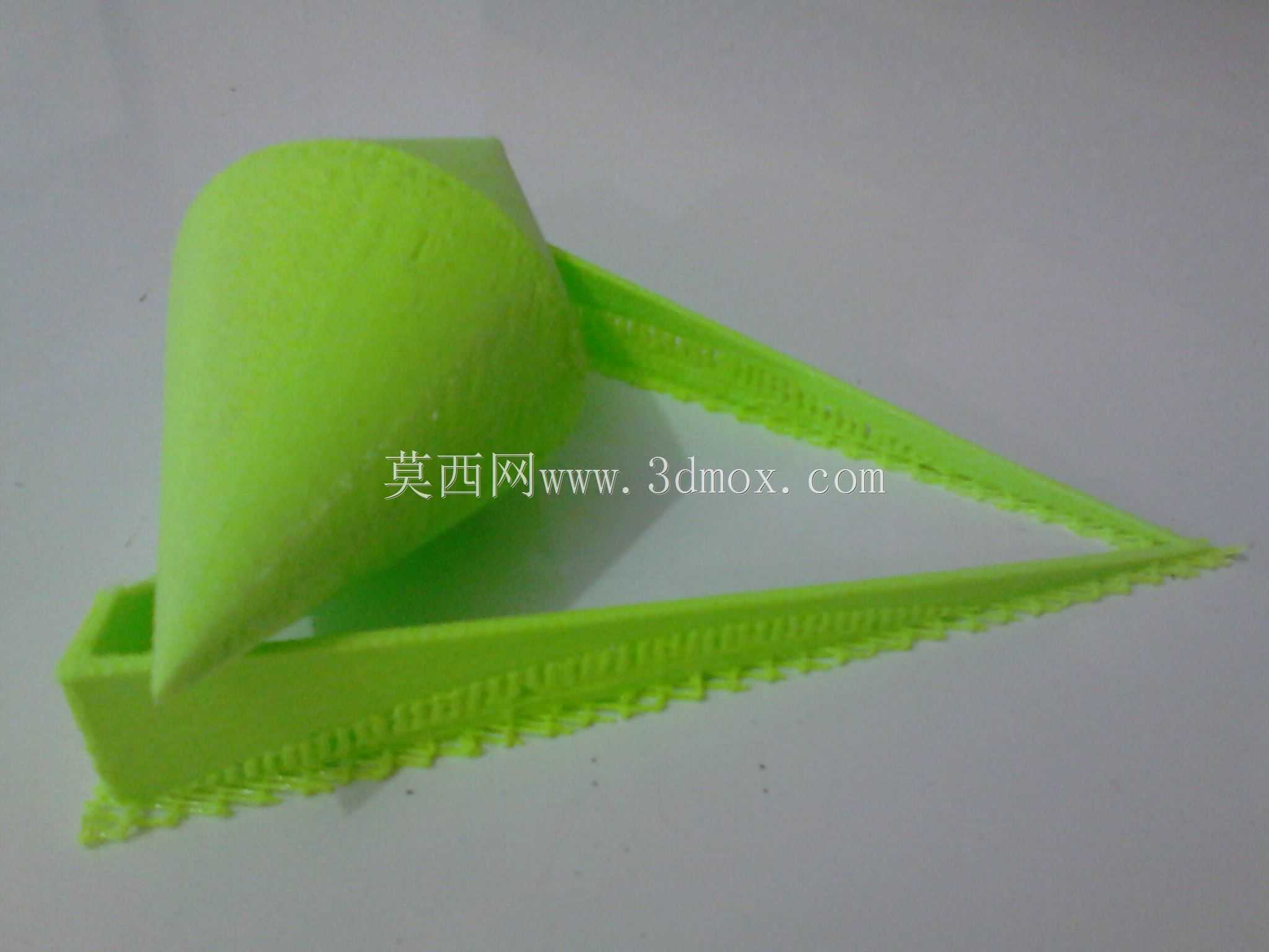 Duplo Cone no Plano Inclinado(双锥体坡道)