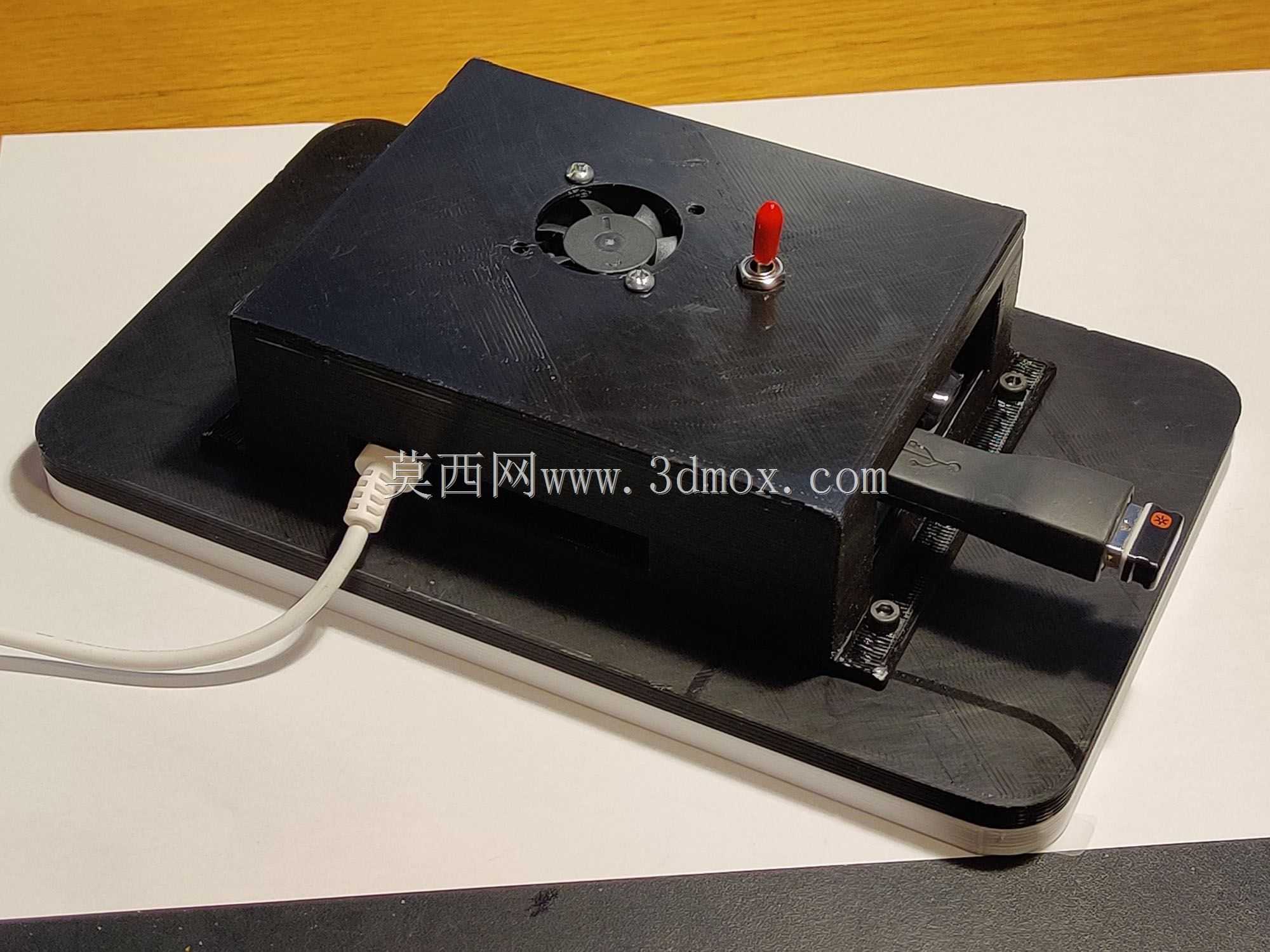 7Ӣ��RPi��Ļ����һ������