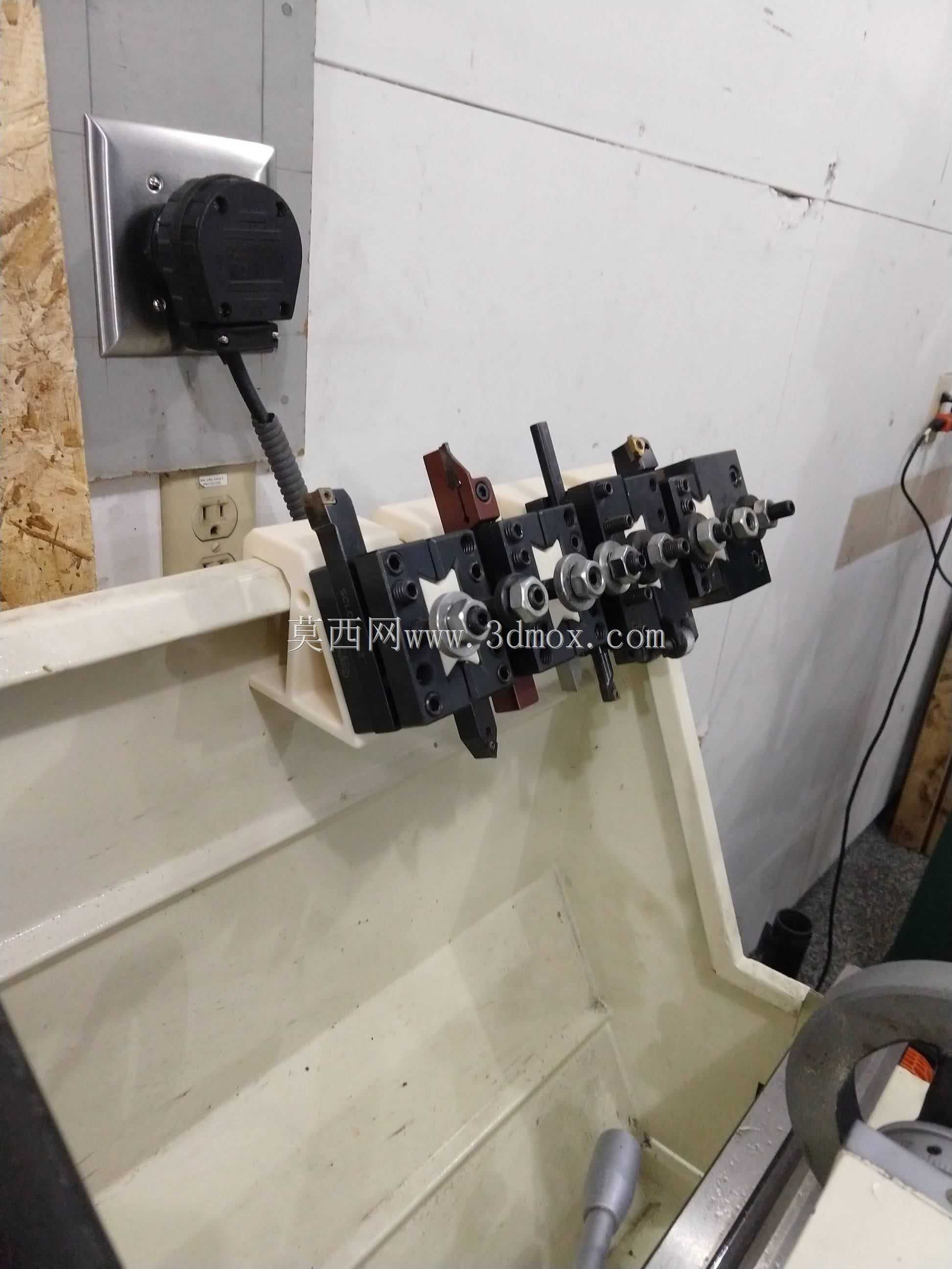 G4003 BXA刀架存放
