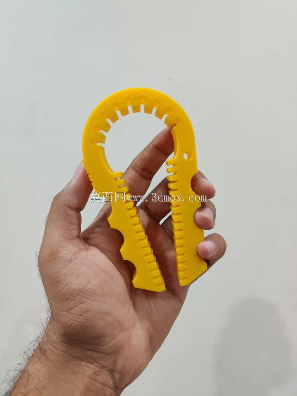 用于新冠肺炎的新型No-Touch实用工具