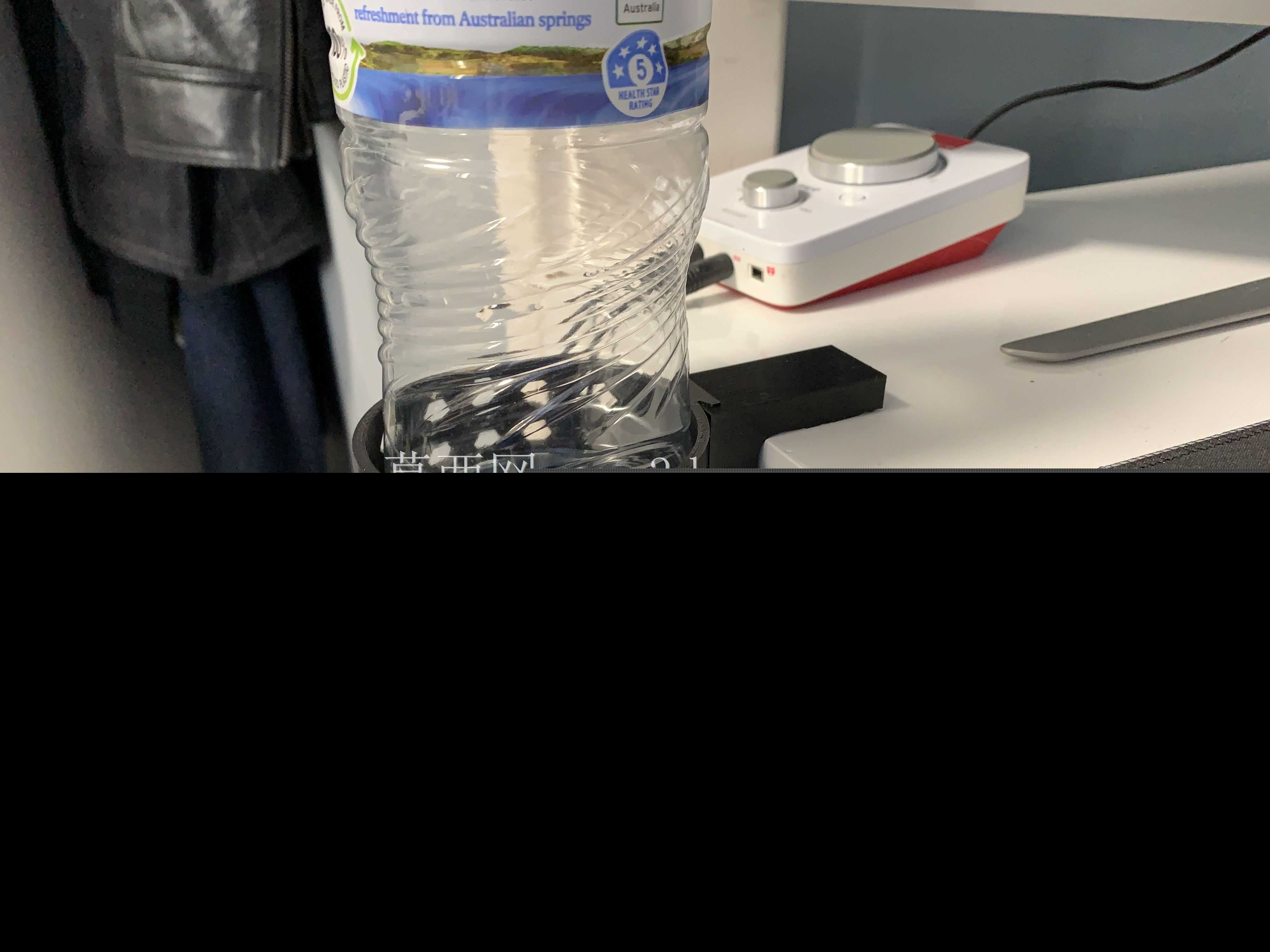 桌边瓶架2