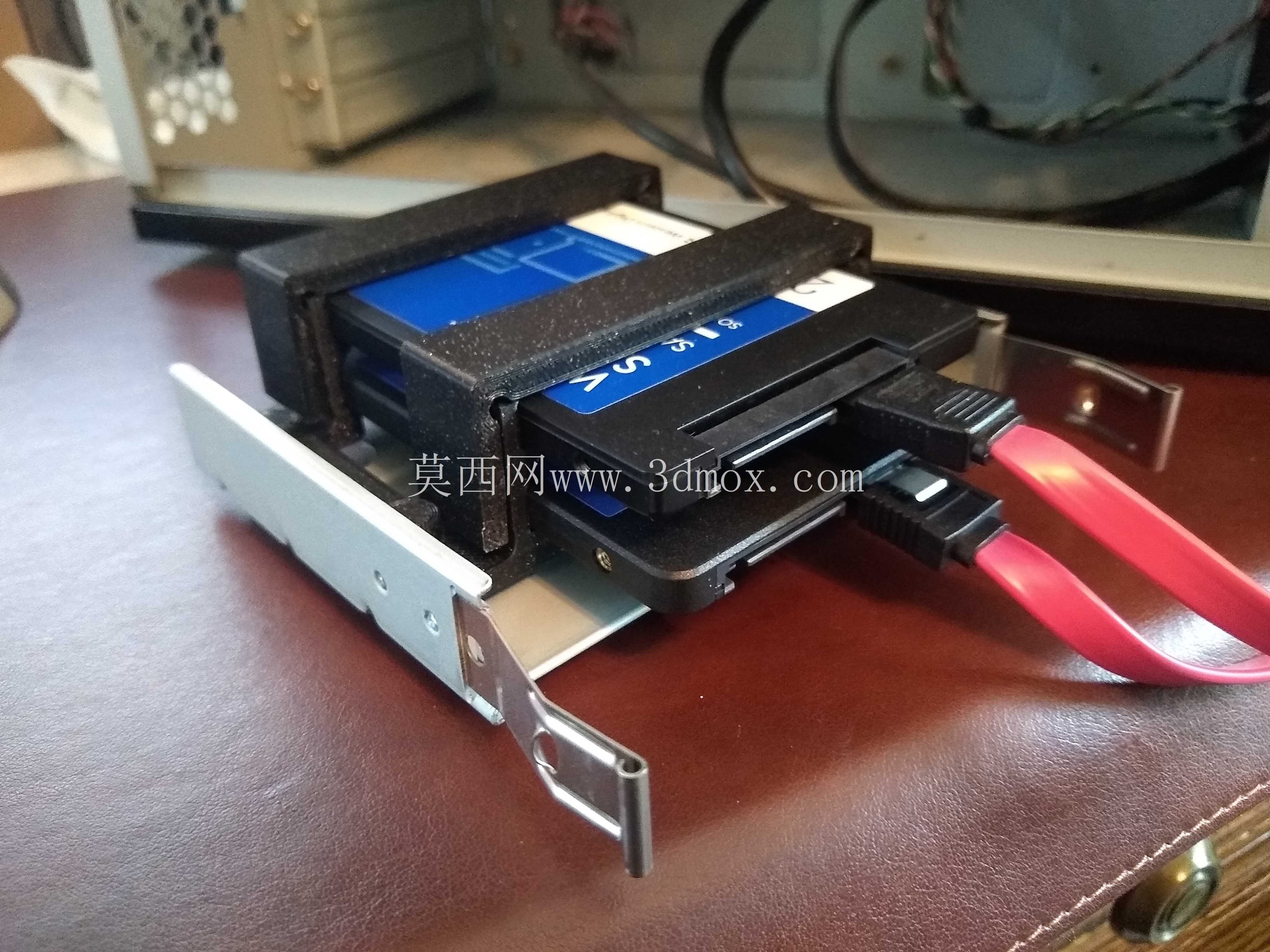 2.5 SSD ���������� - �ʺ� 3.5 ����������