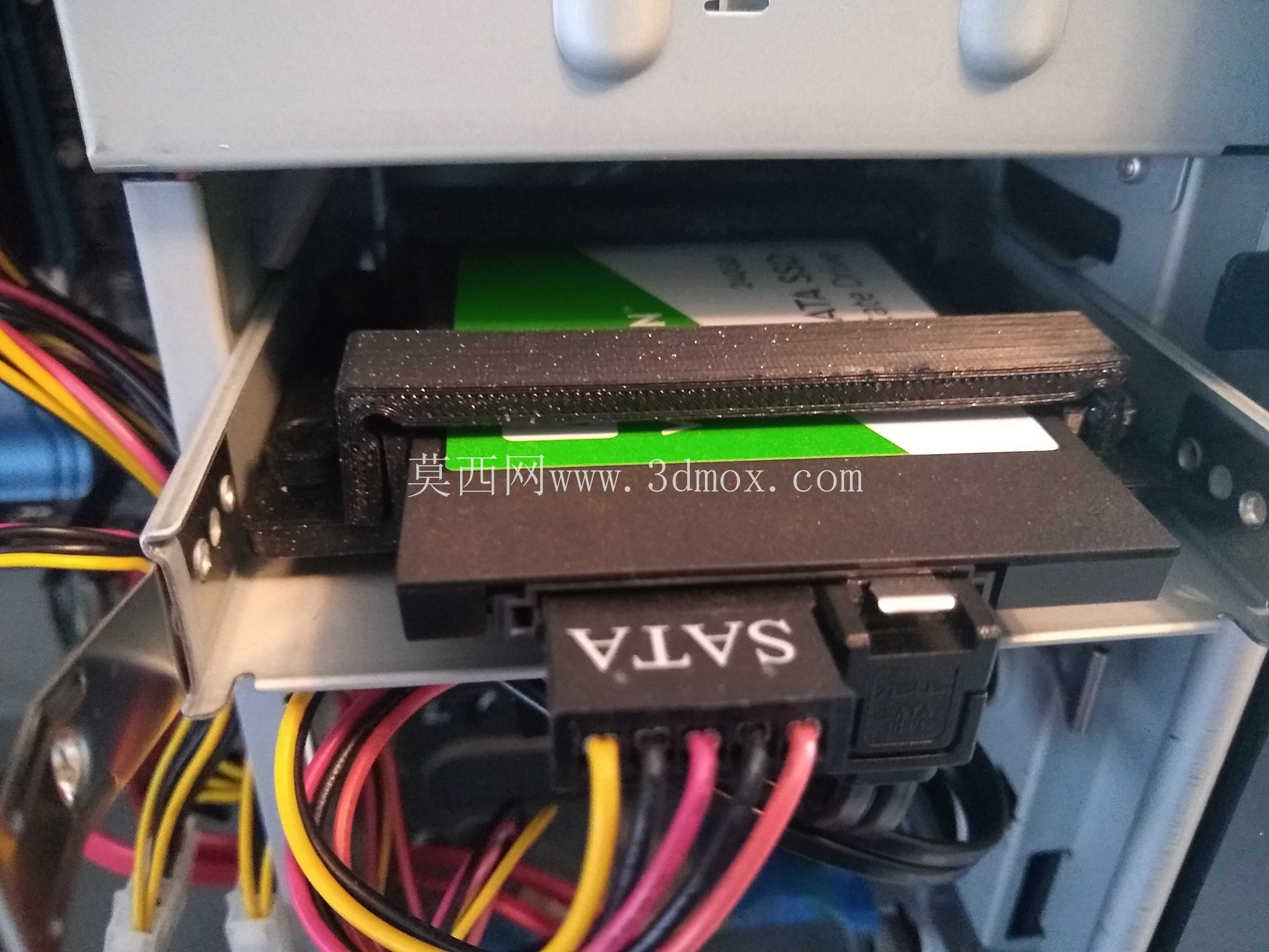 2.5 SSD ���������� - �ʺ� 3.5 ����������