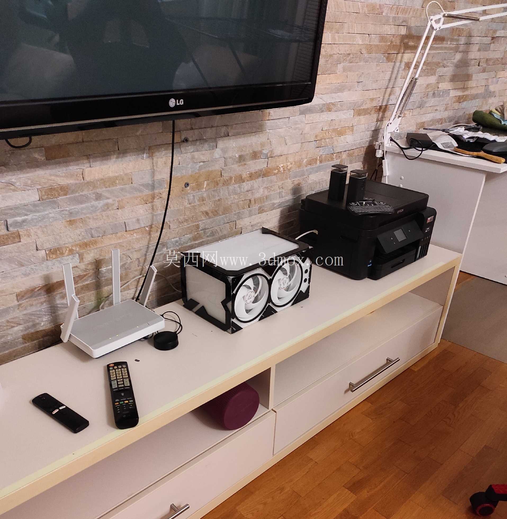PC BOX S+ Mini-ITX v5(24SSD、3HDD + 8HDD)
