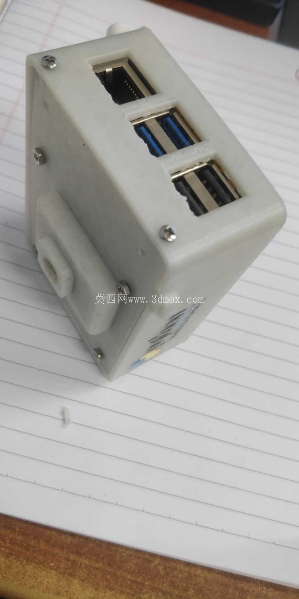 Raspberry Pi 5 掌上电脑和相机