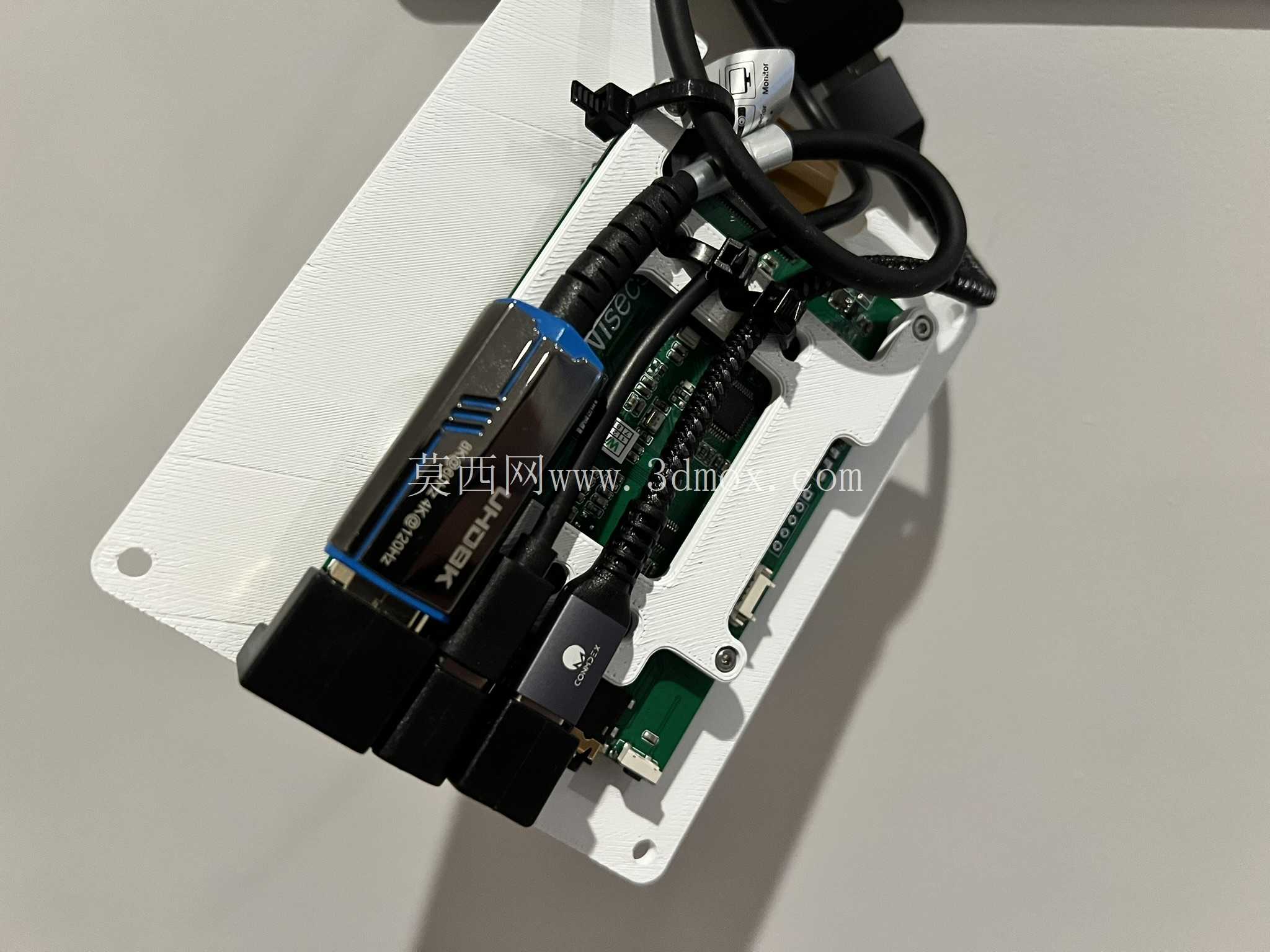 11Ӣ��AMOLED�ڹ�֧��