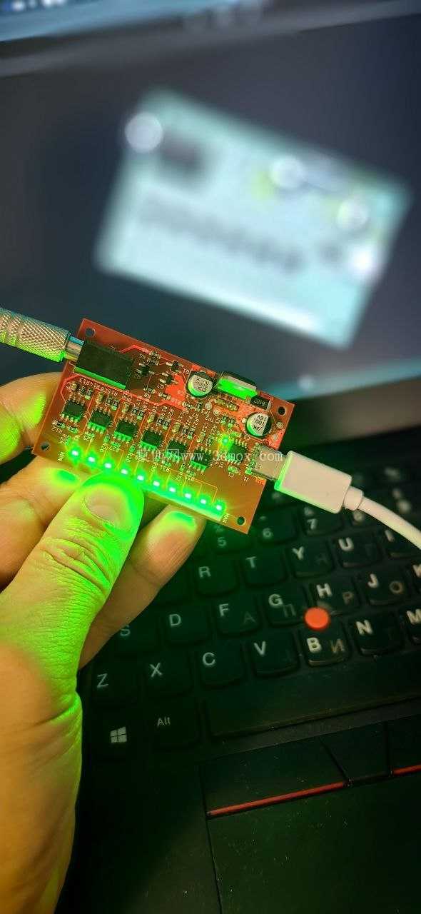 PCB板