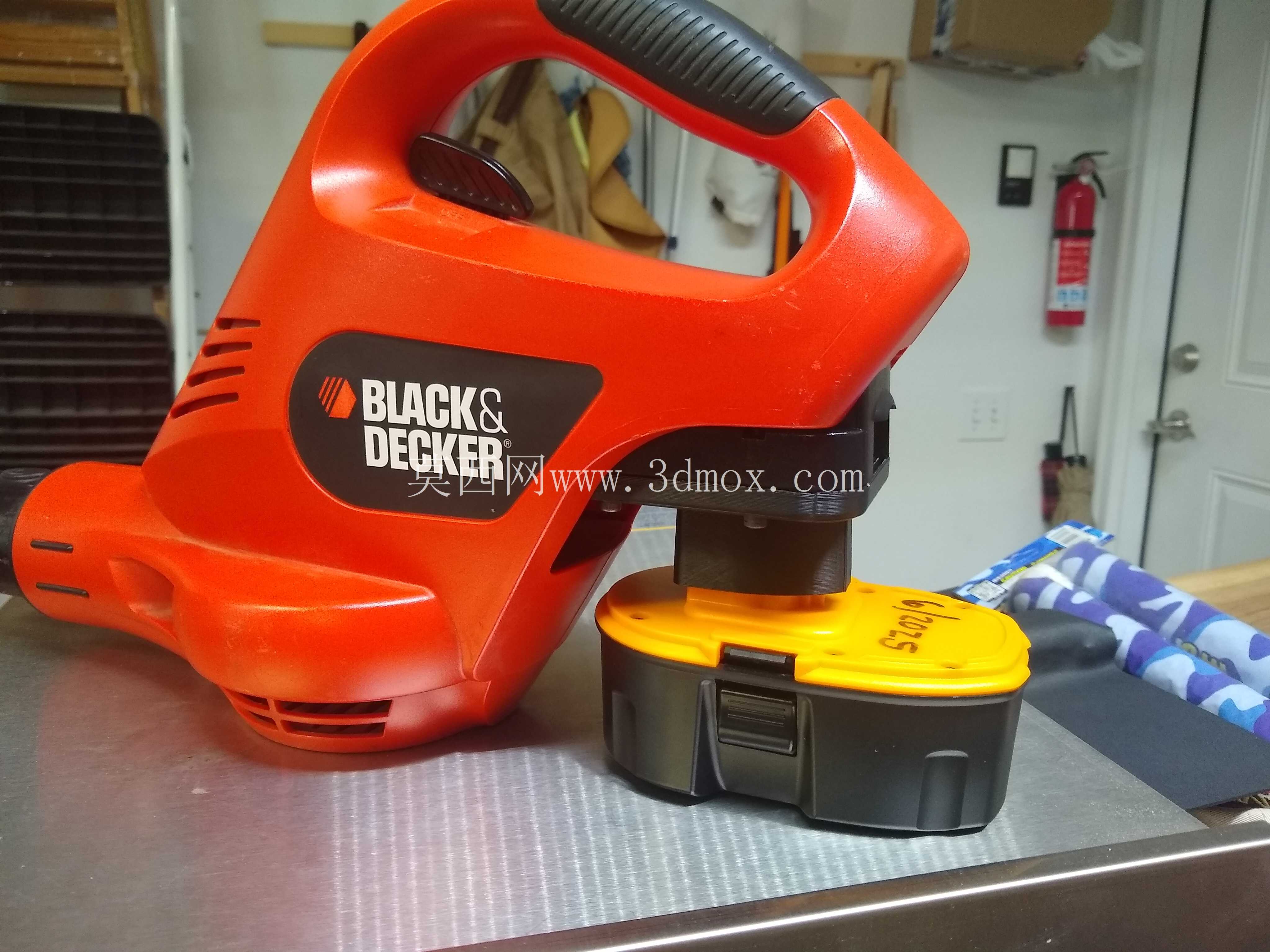 Black \u0026 Decker 电池转换