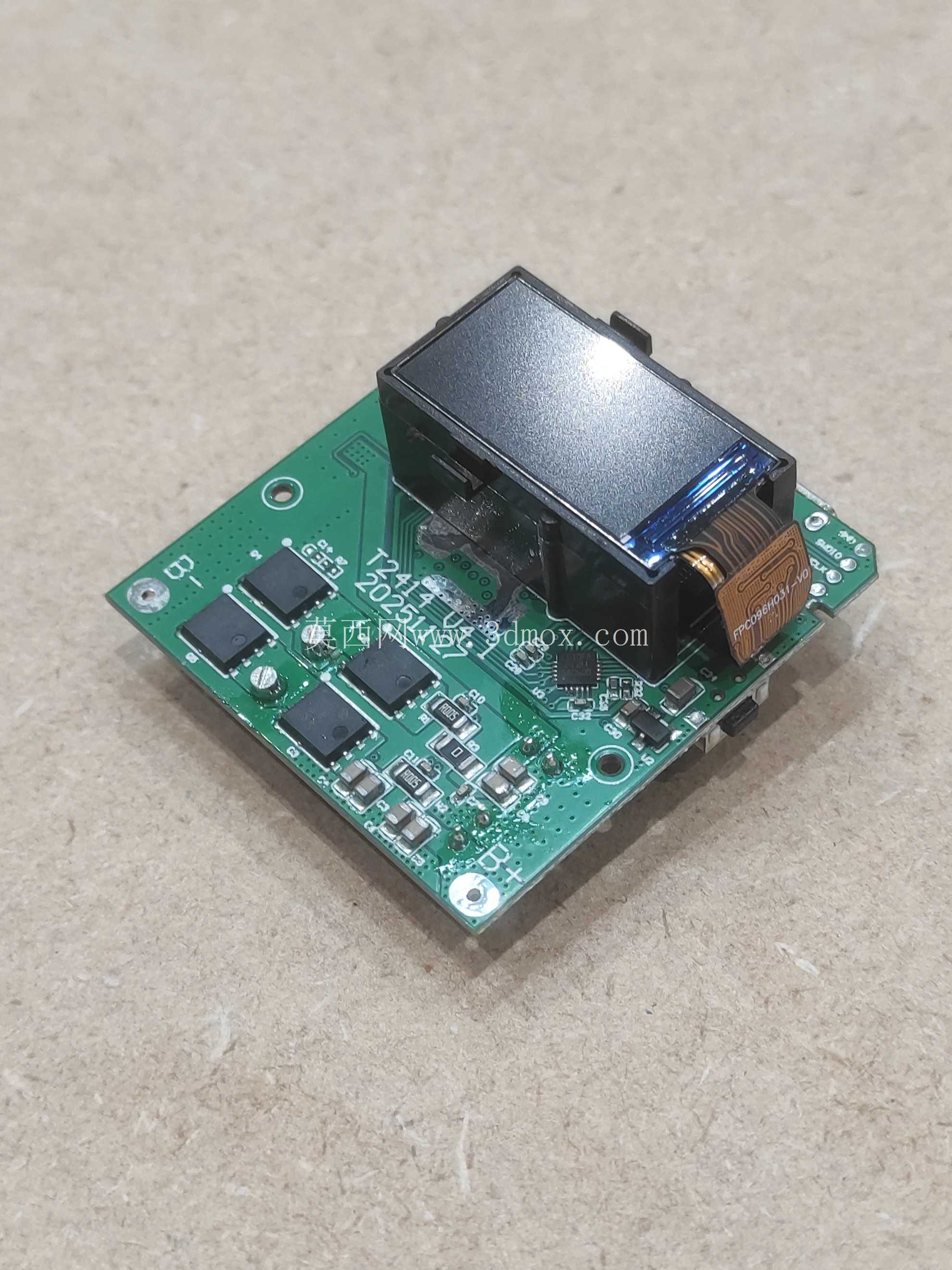 T2414����ƶ���Դ100W