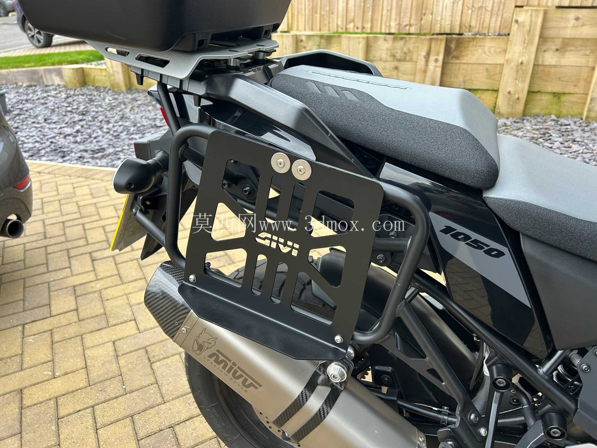 Givi Monokey Pannier ���찲װ֧��