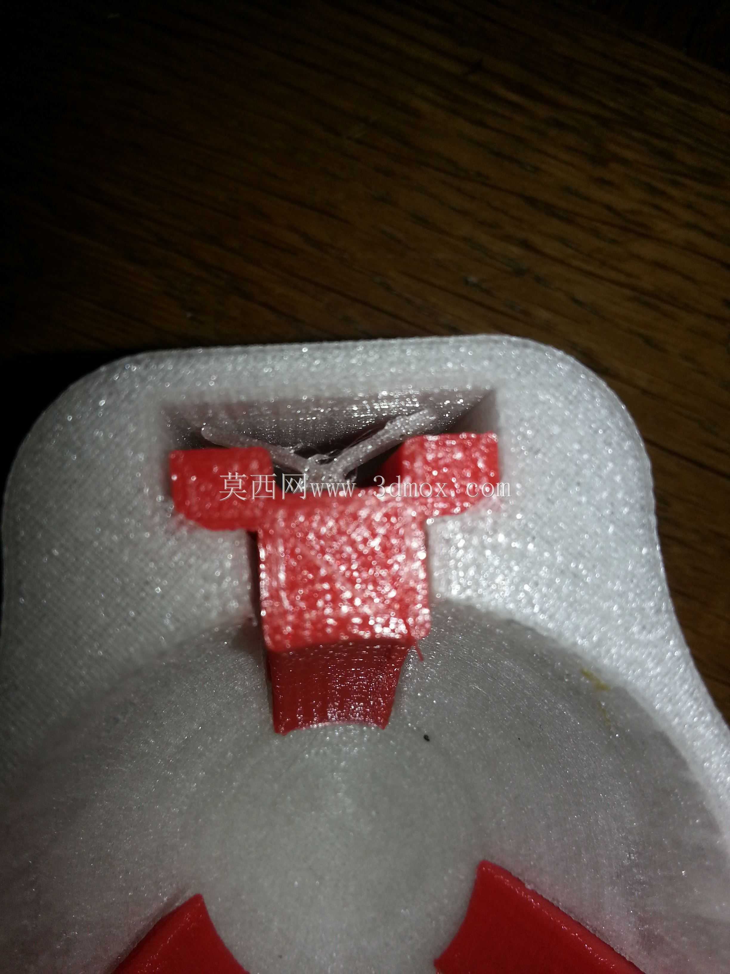 湿鸡蛋盒