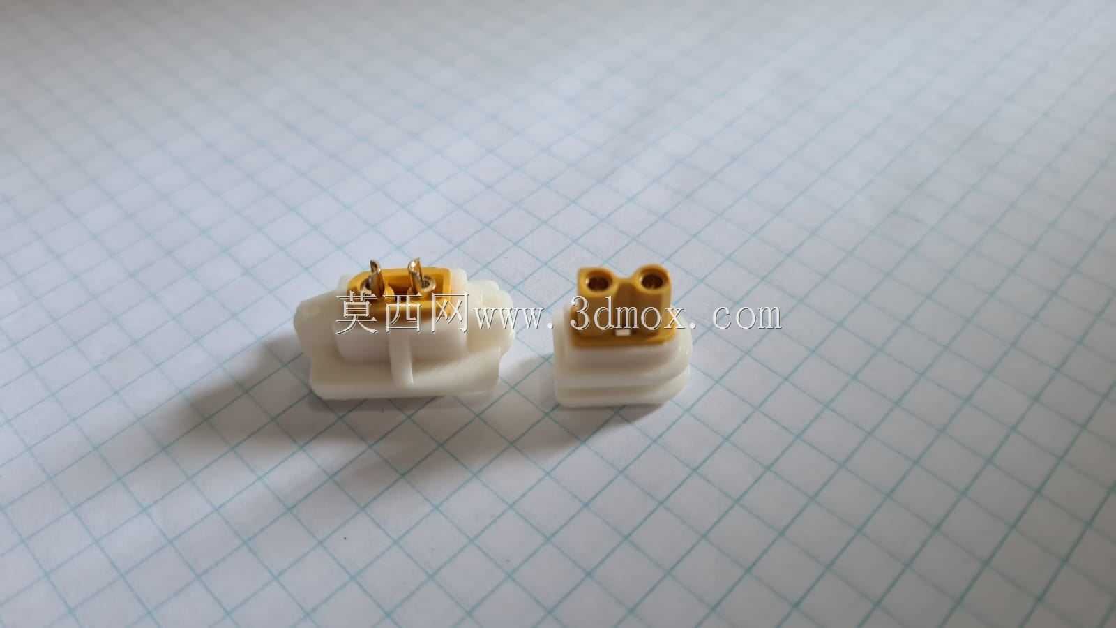 使用XT-30接头打开关闭开关