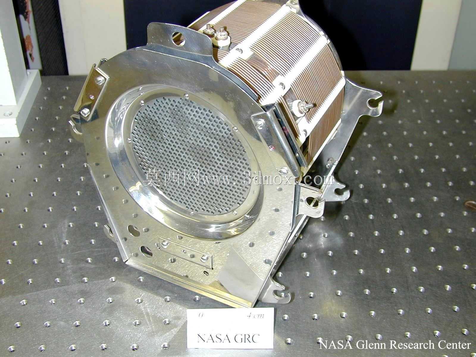 栅格离子推进器模块