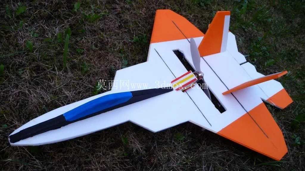 F22v1 RC 模型飞机由 6 毫米泡沫制成(Depron)