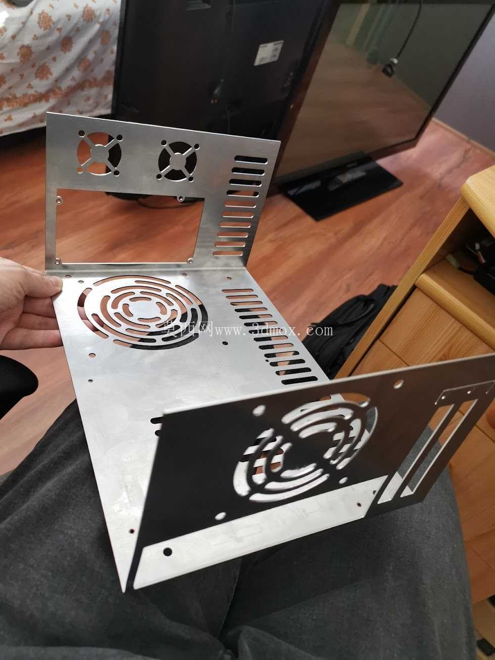 带 ATX PSU 的 PC ITX 机箱