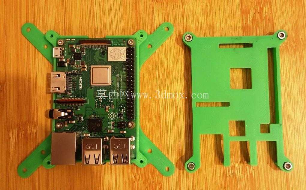 Raspberry Pi 3 B+ Vesa 安装盒
