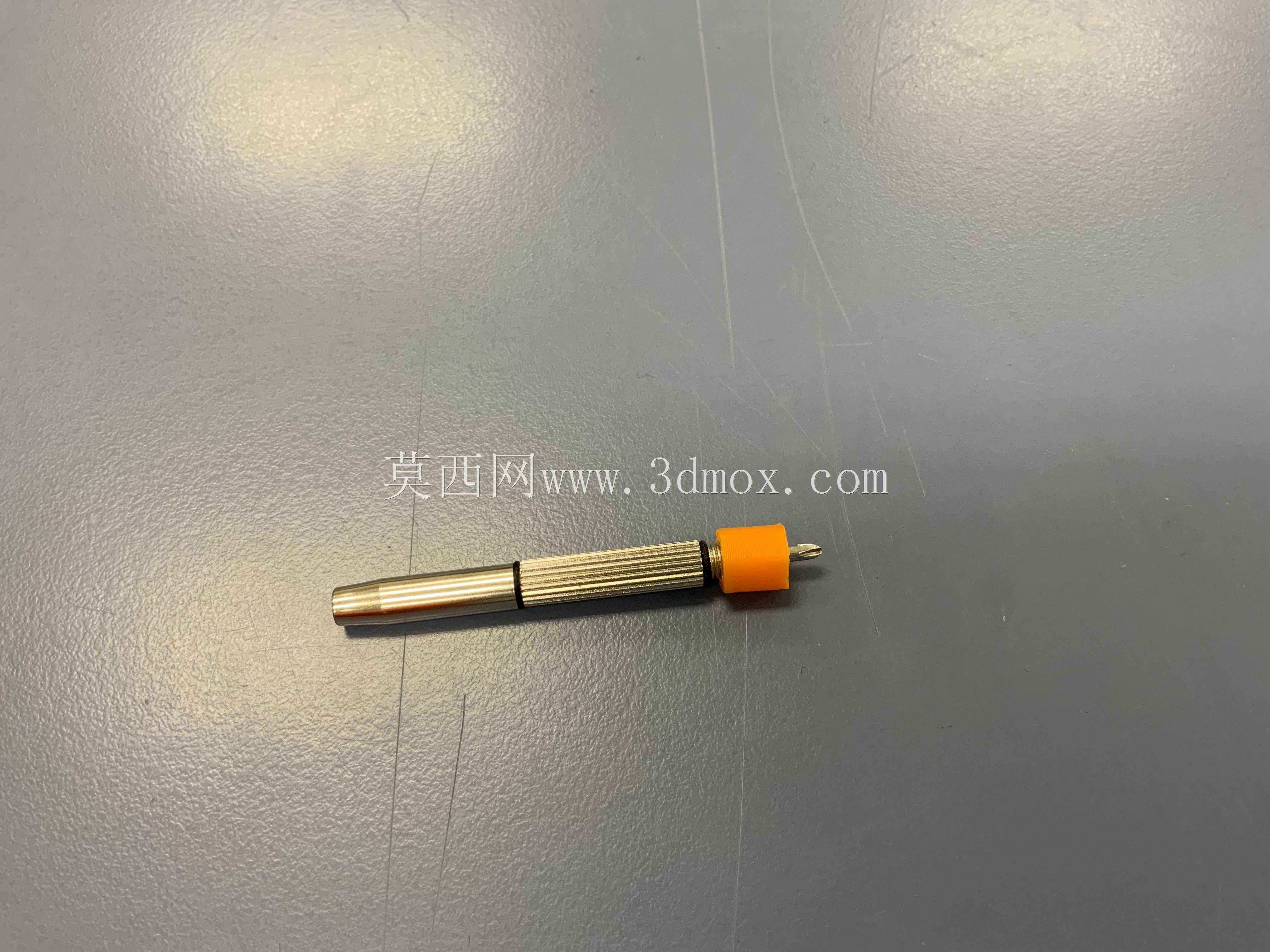 螺钉(M4 x 6)适用于金属