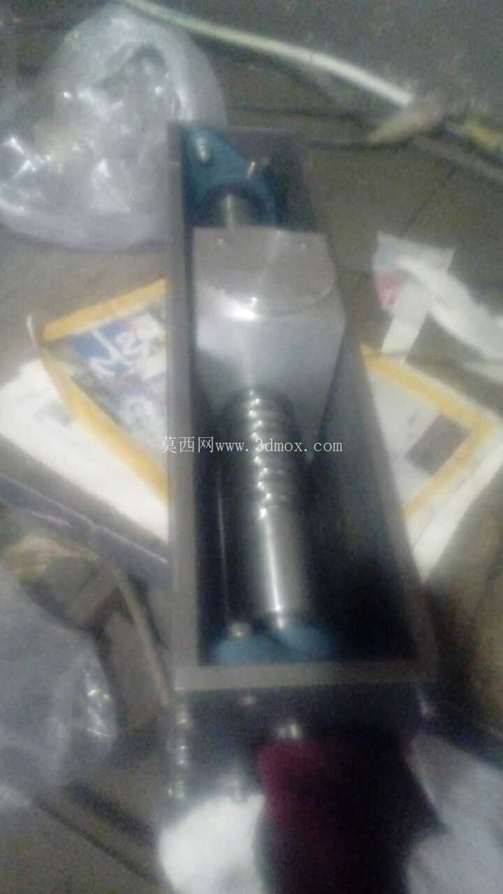 自动反转螺杆机构