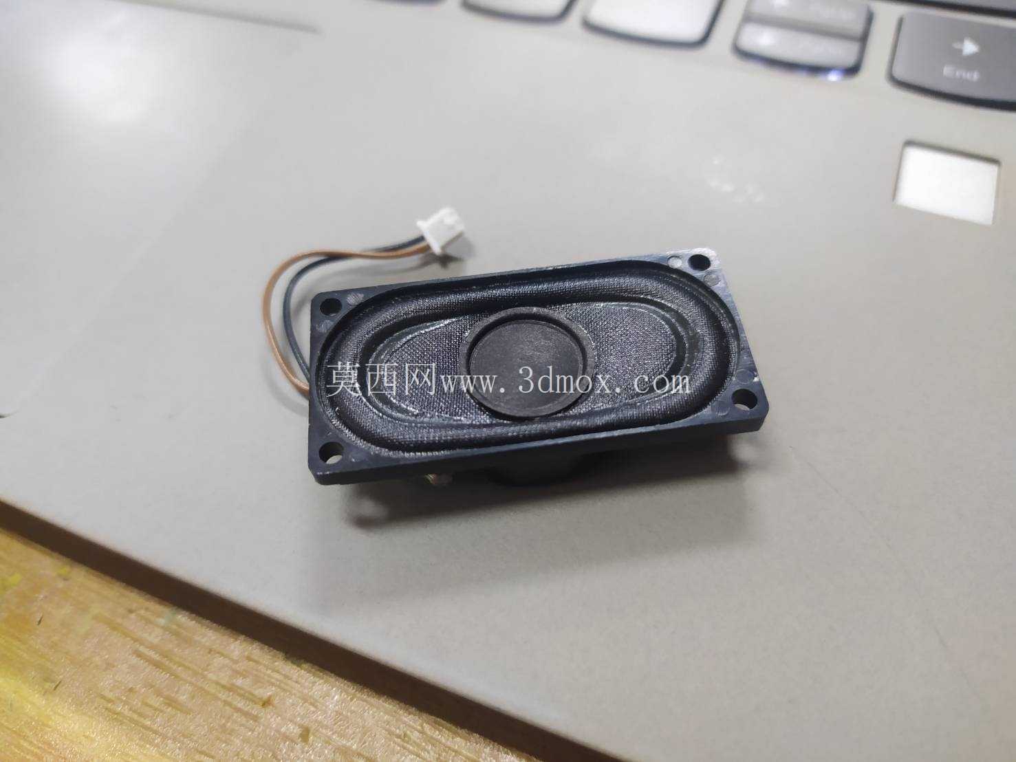 通用扬声器组件 4x2 厘米