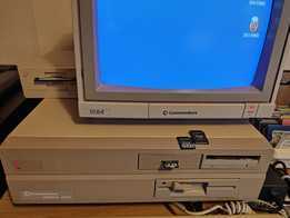 ������ Amiga 2000 ��