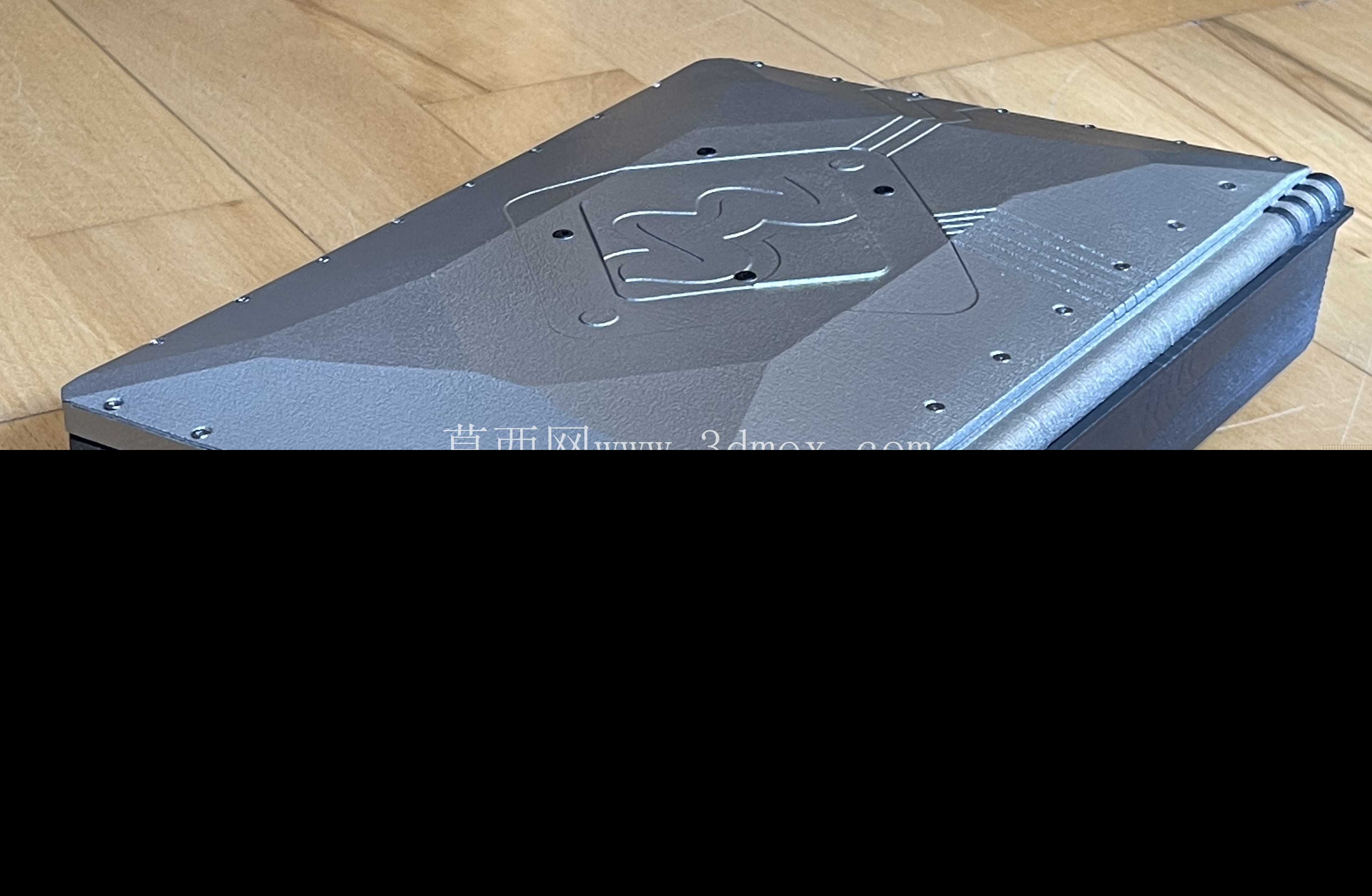 终极 10 英寸触摸屏 RPI5 笔记本电脑