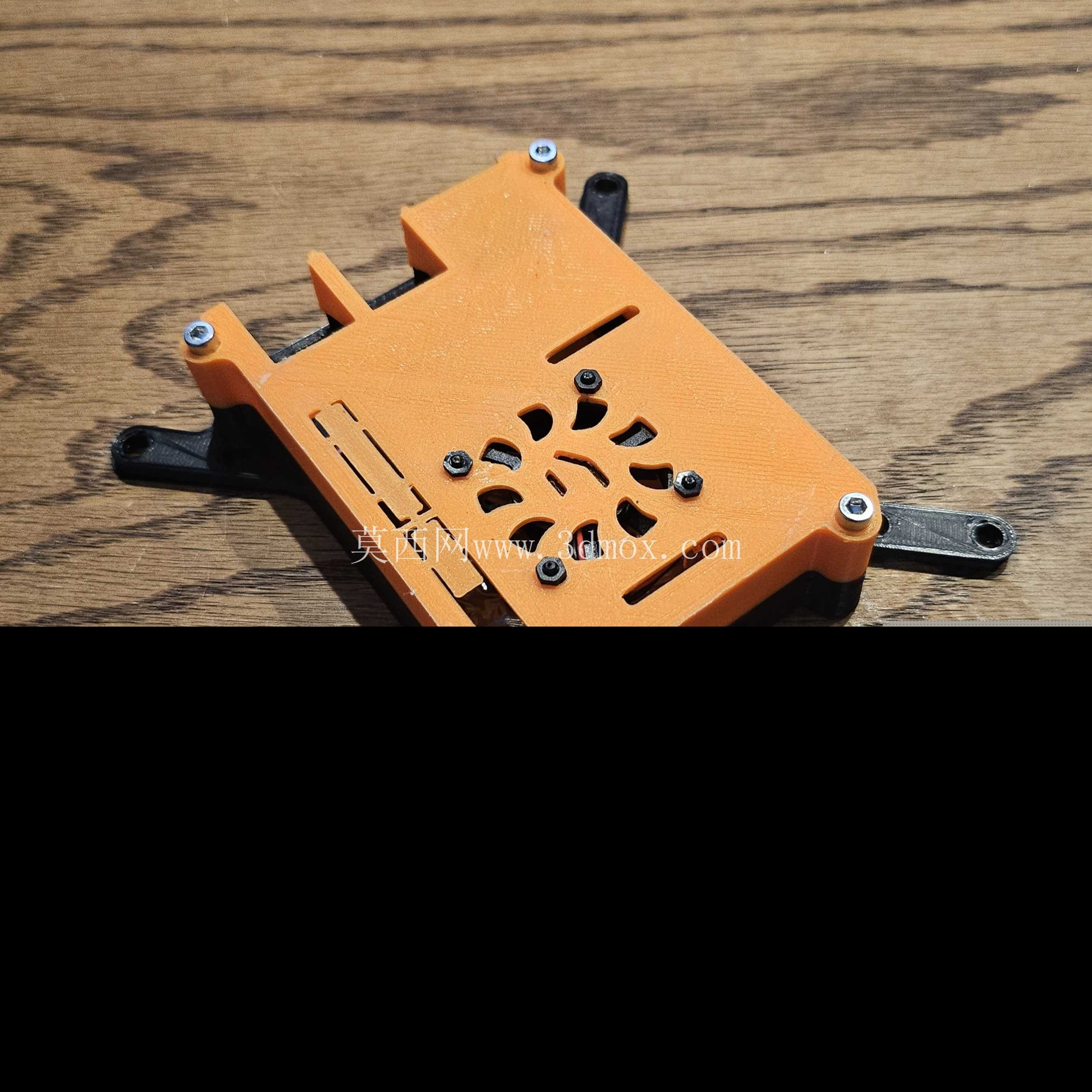 Raspberry Pi 5 VESA ��װ��