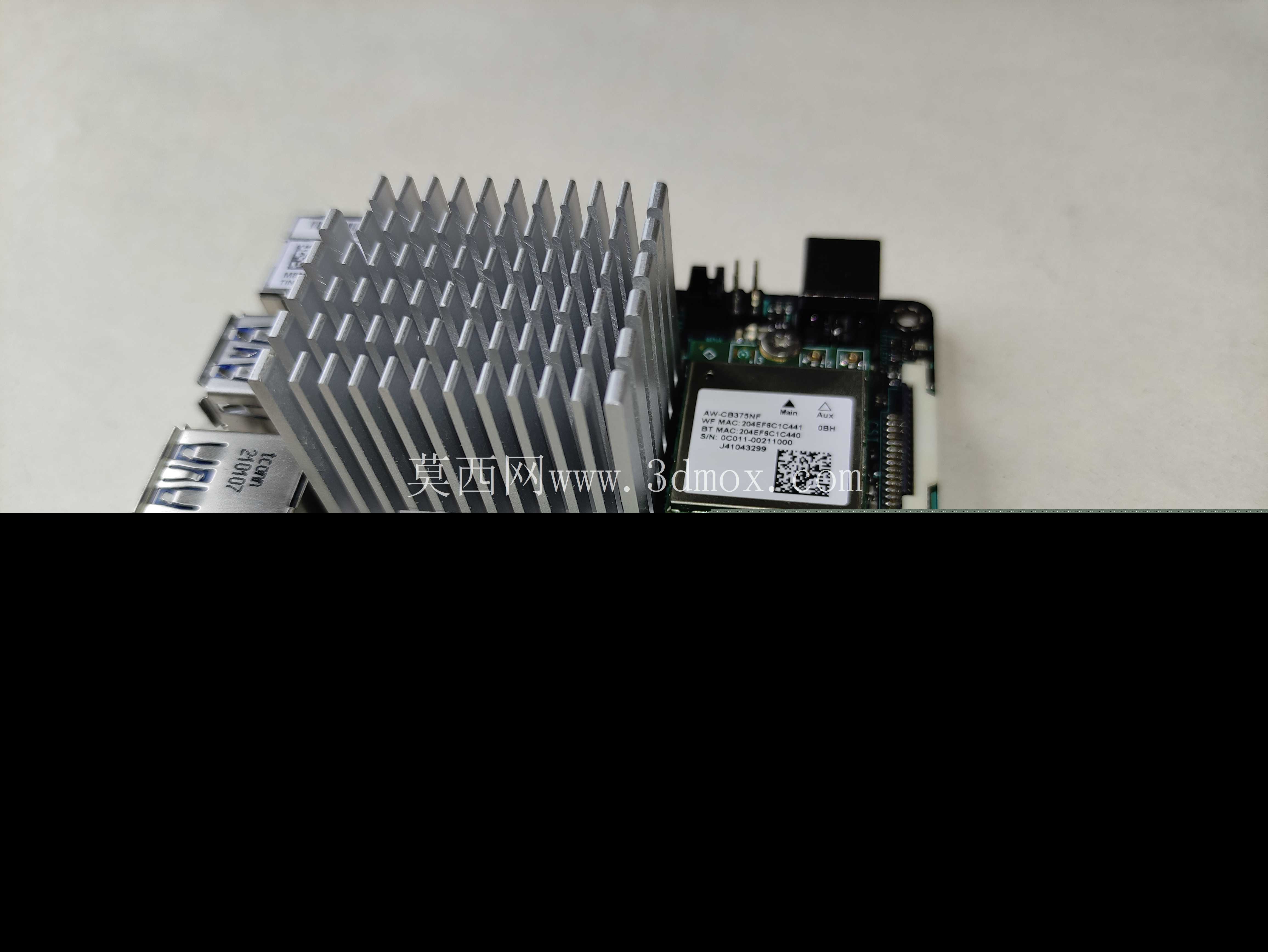 ���ڧܧ��ܧ�ާ����֧� ��˶ Tinker Board 2/2G