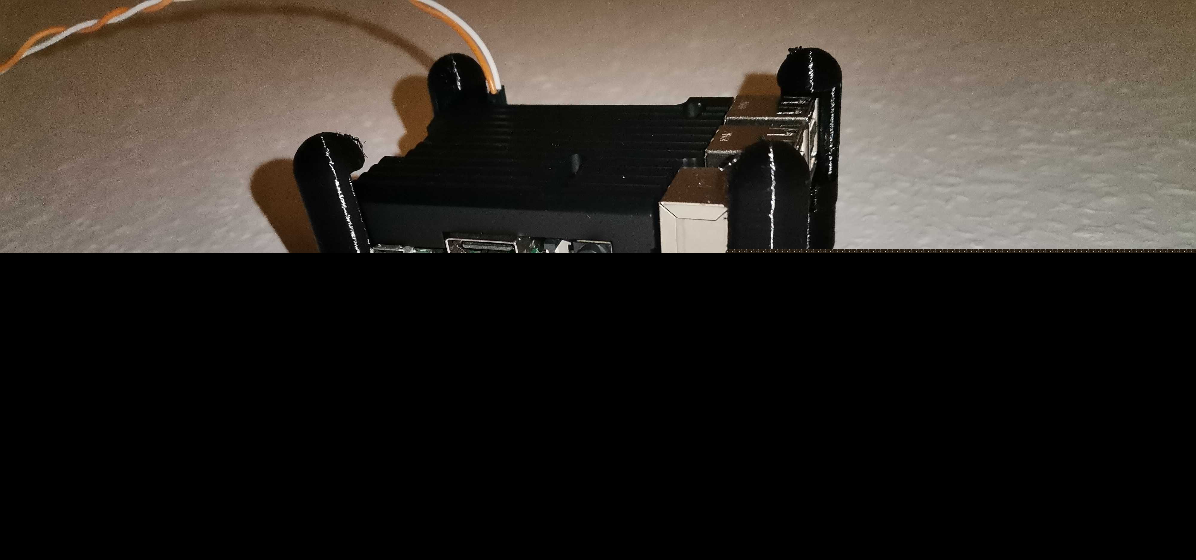Raspberry 3 4 5 壁挂式